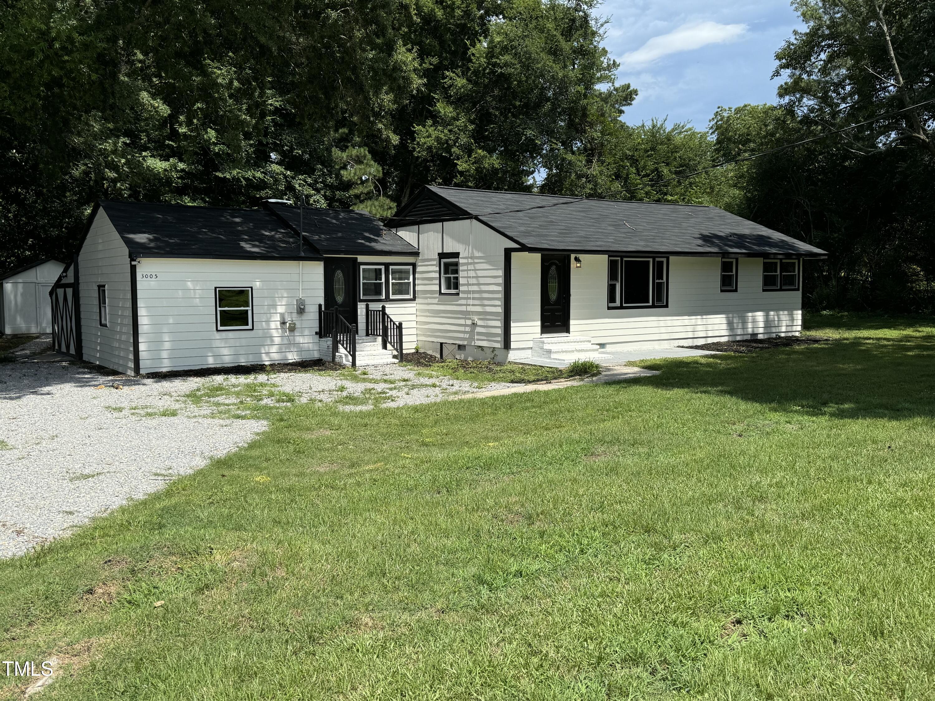 3005 Avery St Street Property Photo 2