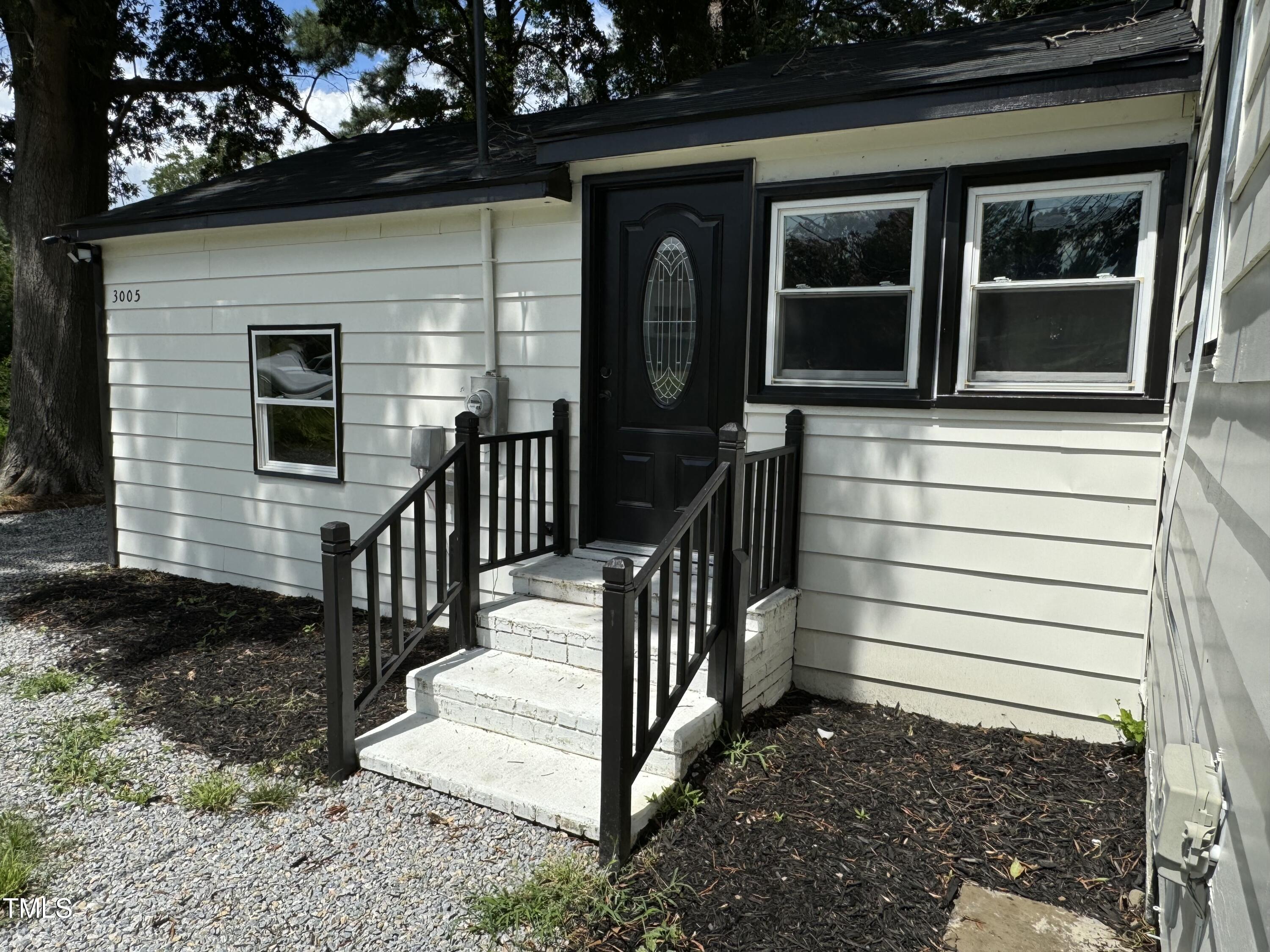 3005 Avery St Street Property Photo 10