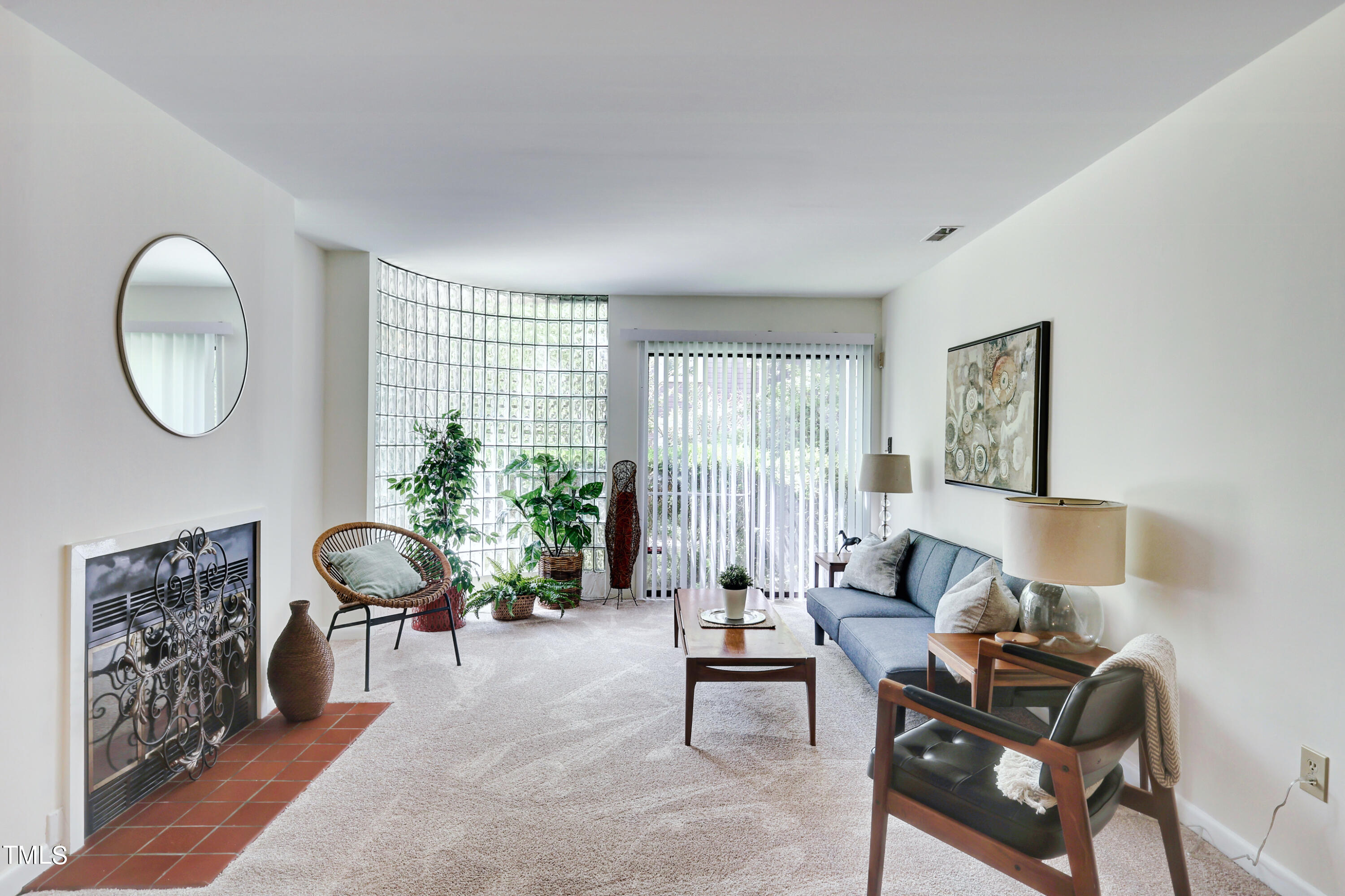 816 Berkeley Street # B Property Photo 6