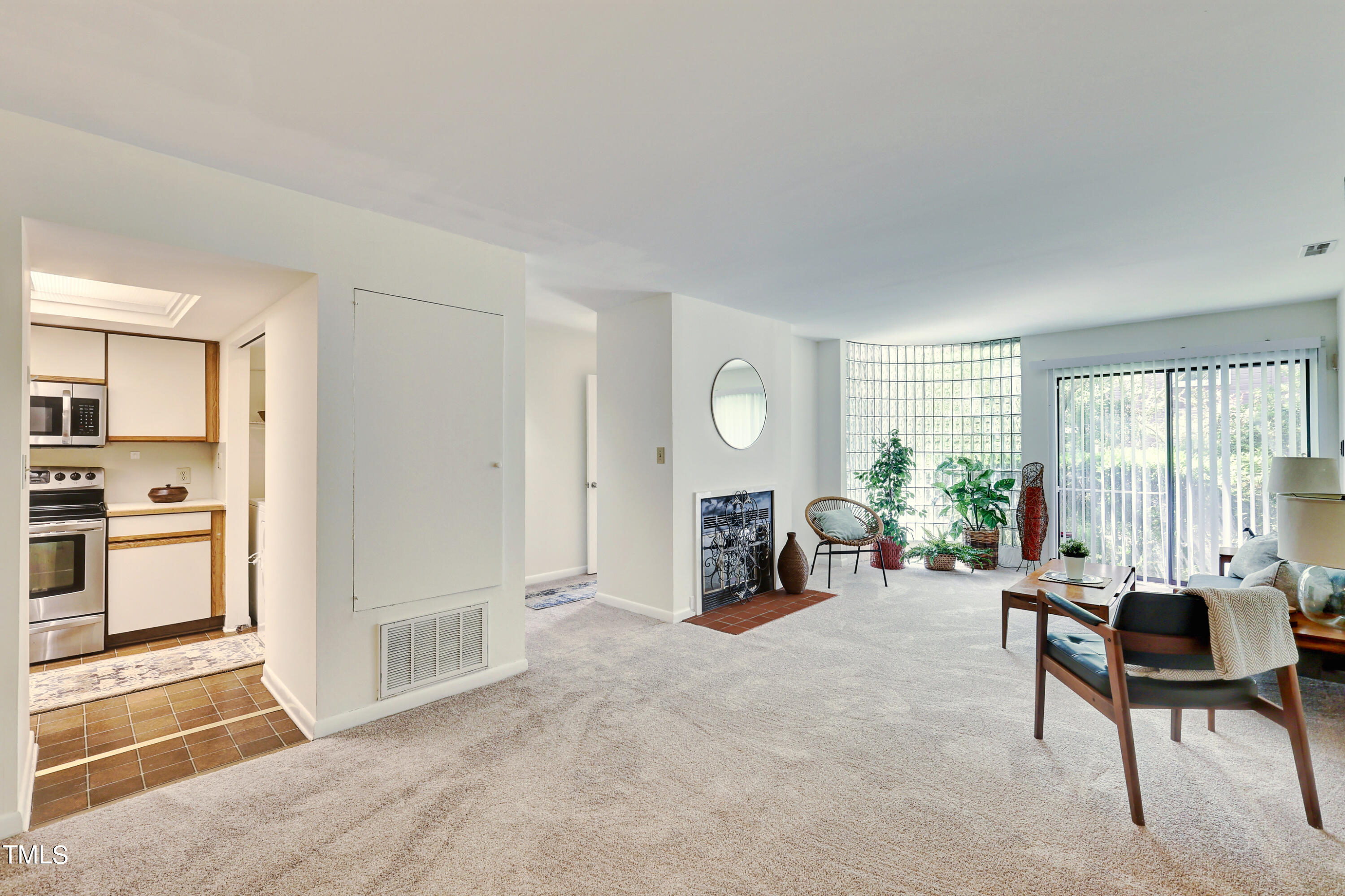 816 Berkeley Street # B Property Photo 11