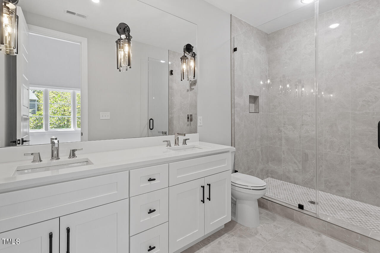1404 Eden Lane Property Photo 45