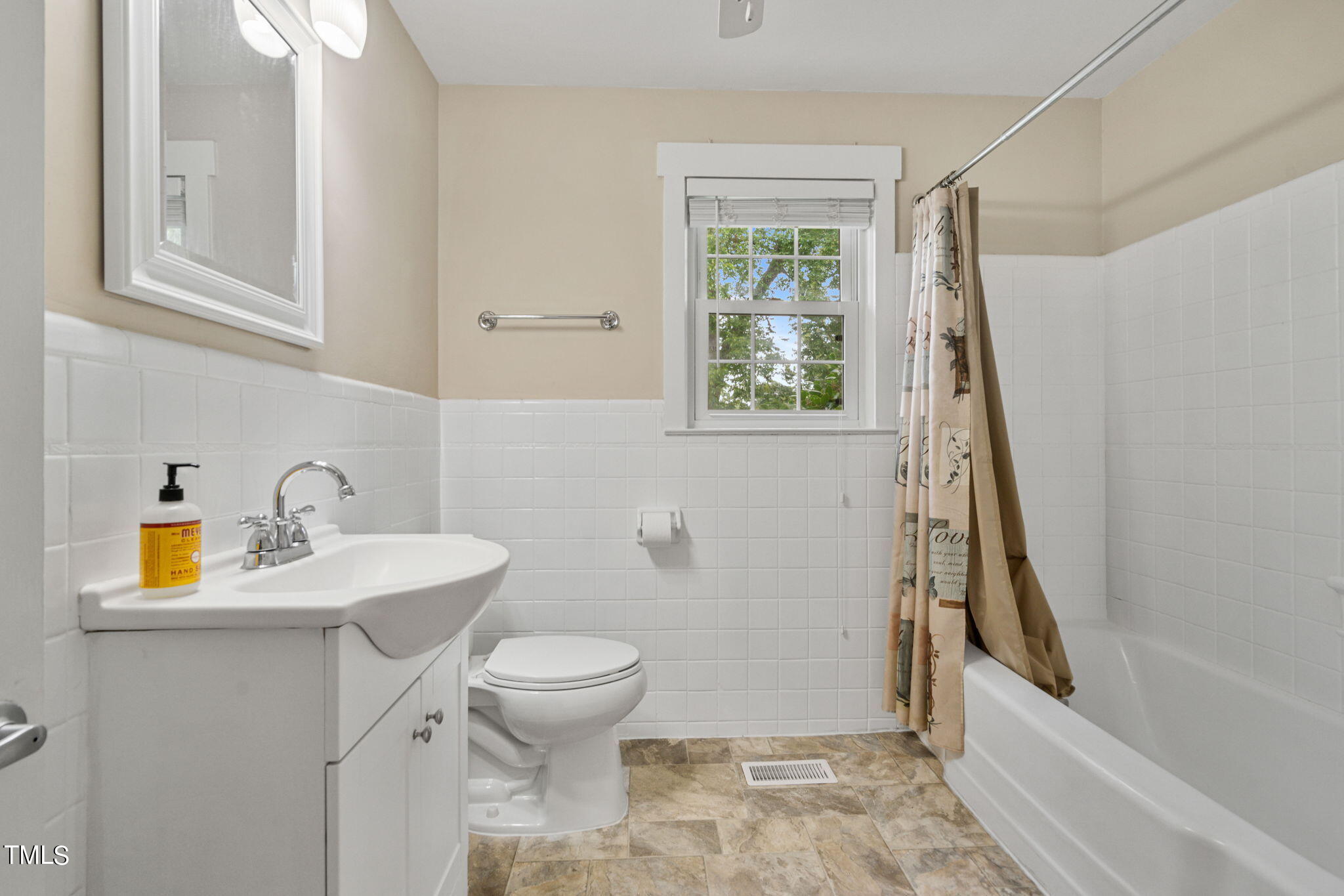 409 S Mckay Avenue Property Photo 17