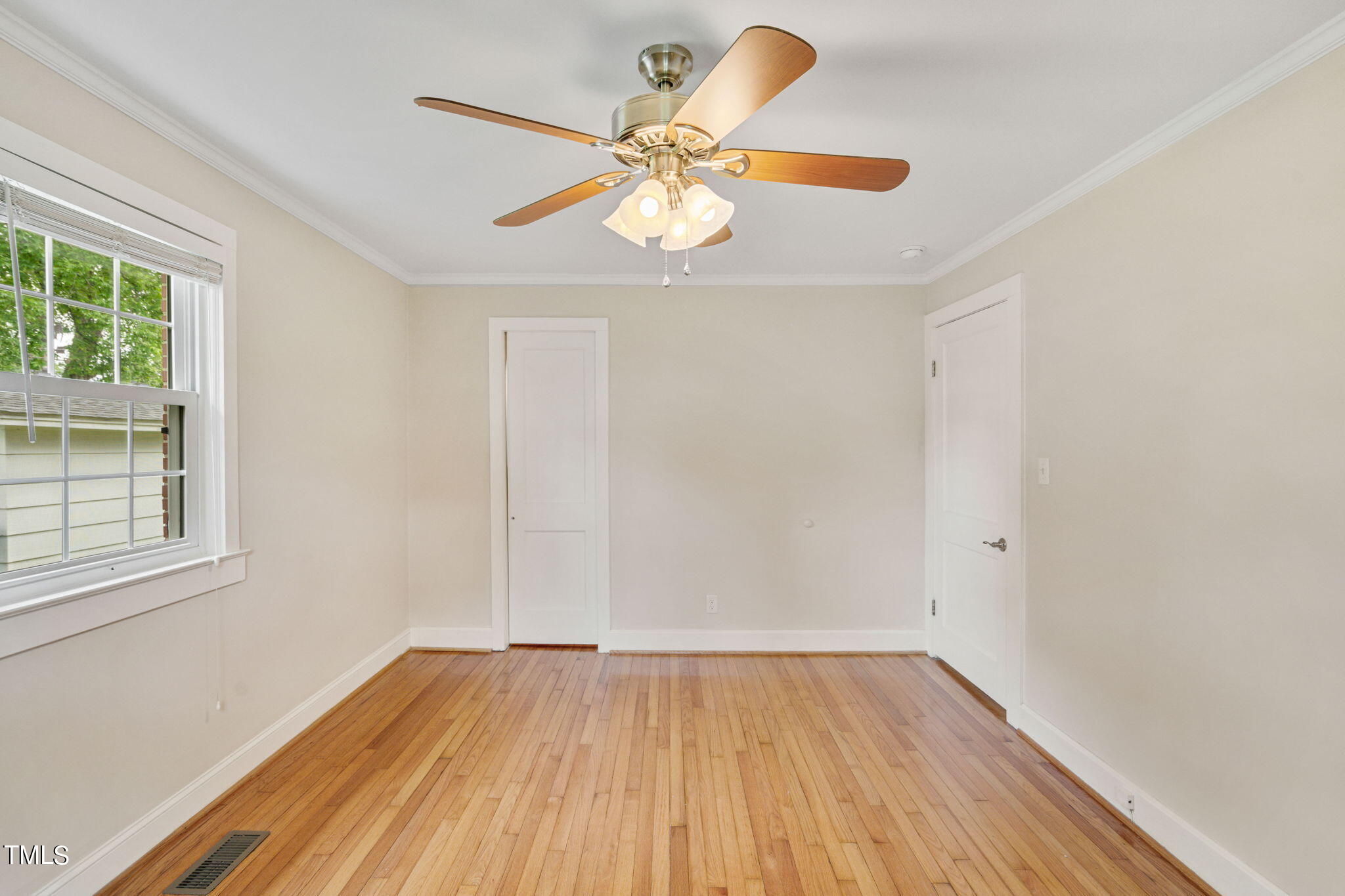 409 S Mckay Avenue Property Photo 22