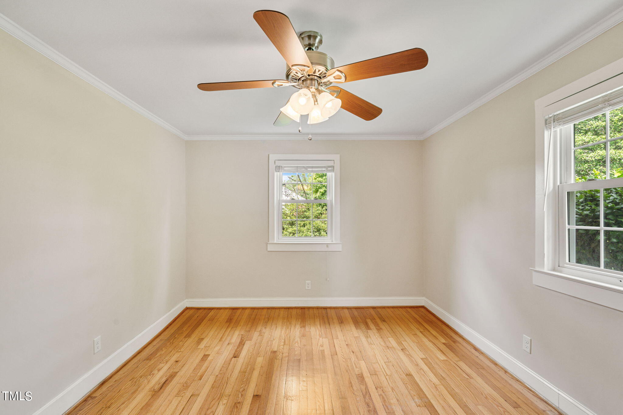 409 S Mckay Avenue Property Photo 23