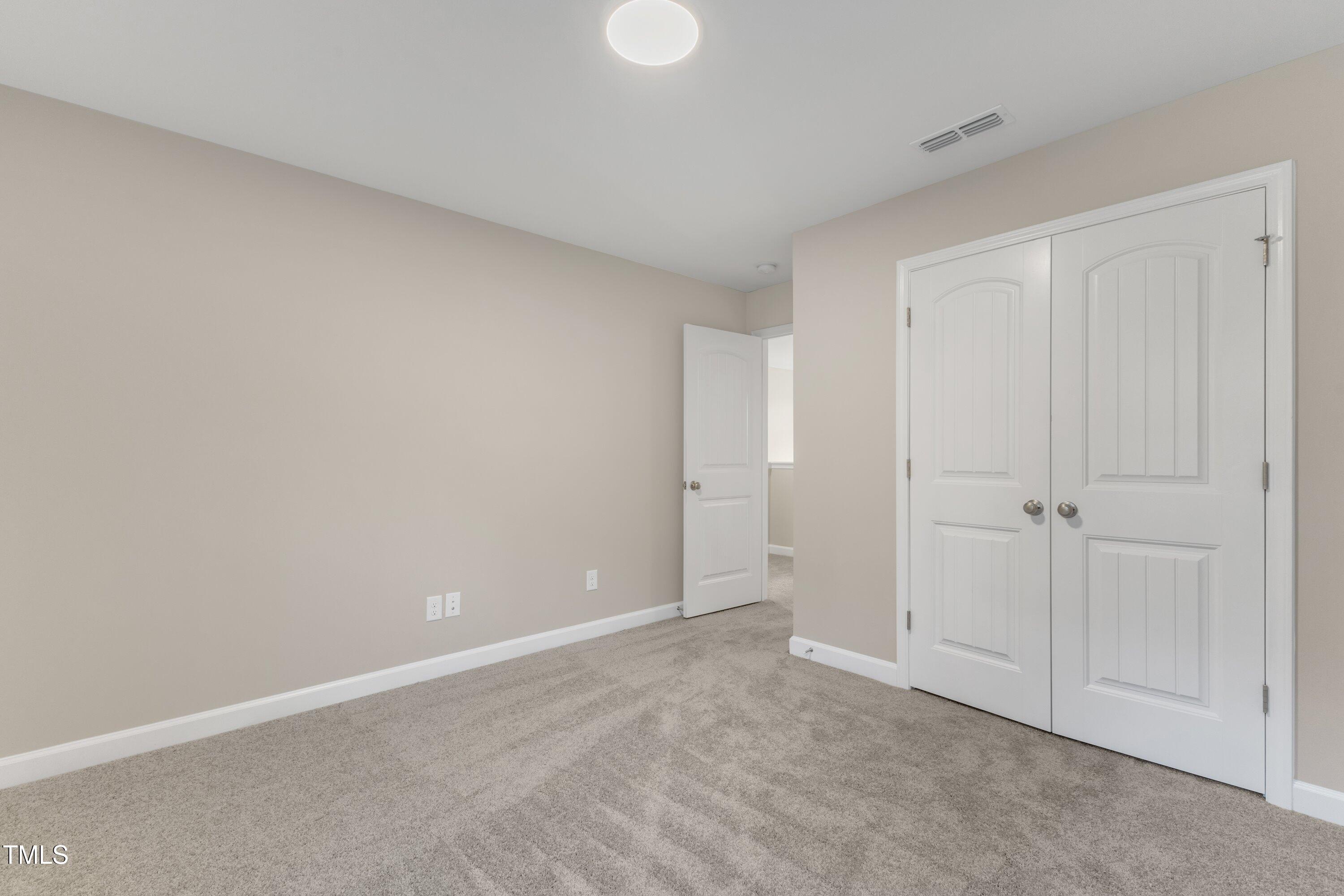 445 E Clydes Point Way Property Photo 39