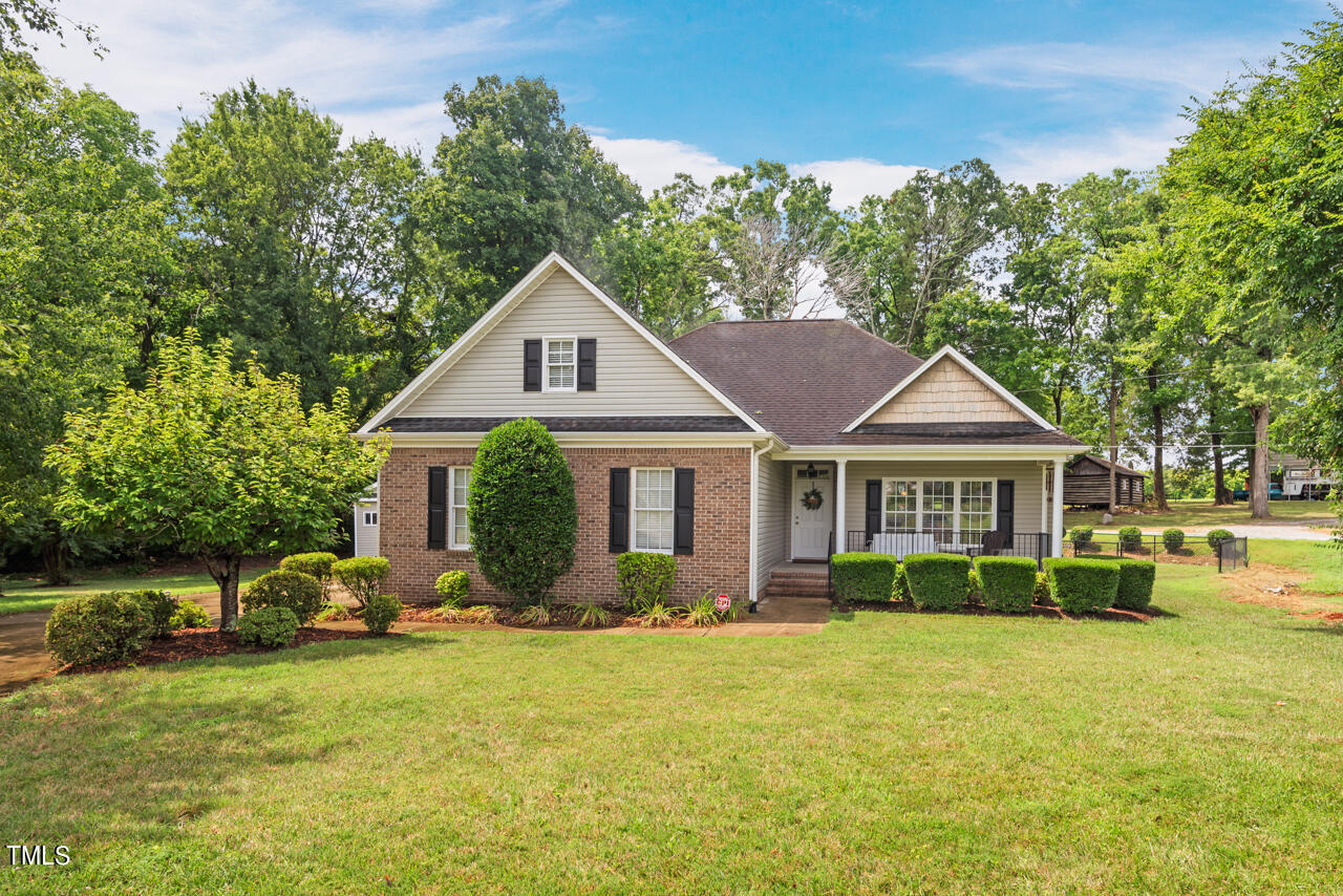410 Longdale Drive Property Photo 1