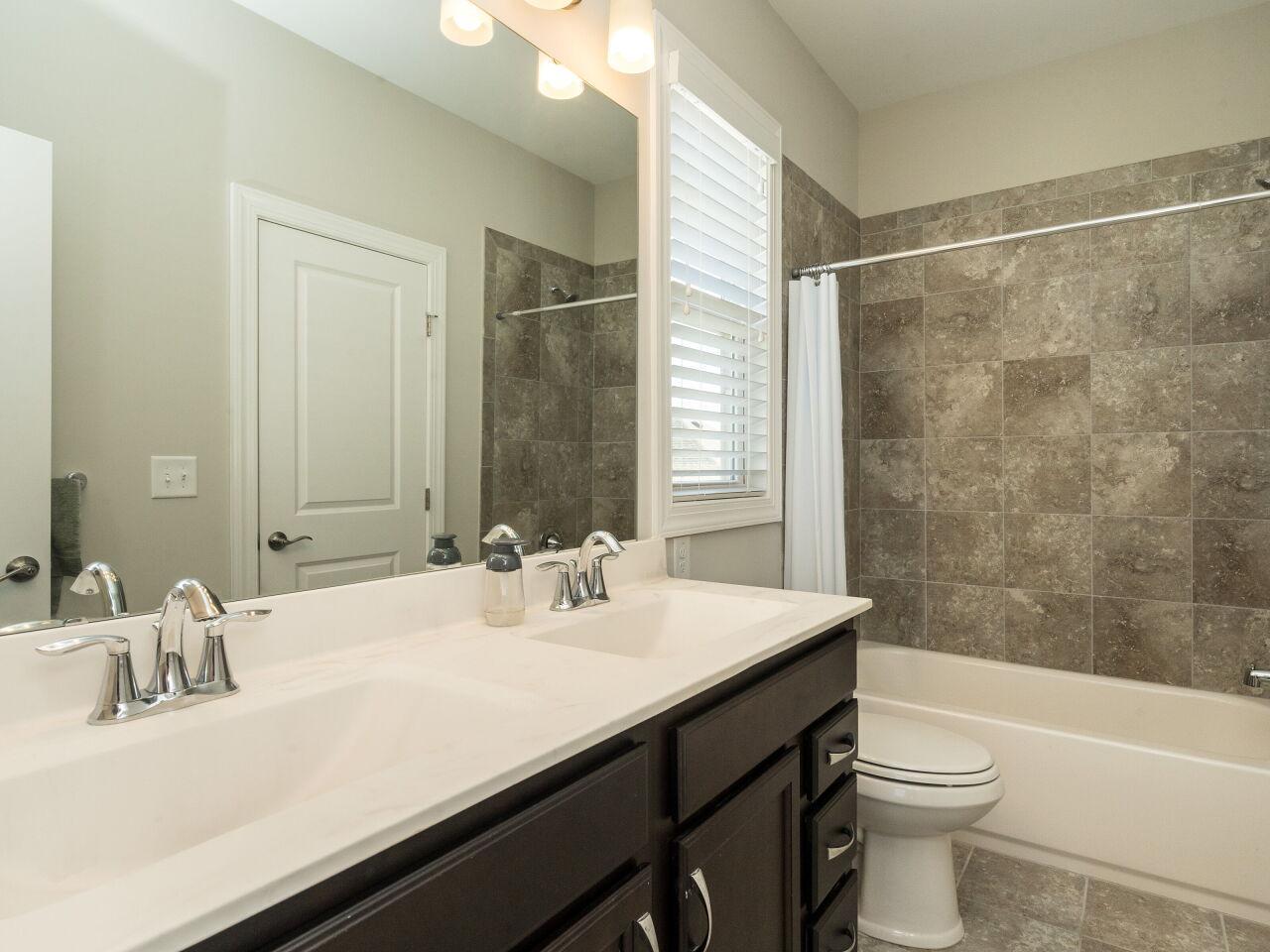 1629 Silo Point Drive Property Photo 24
