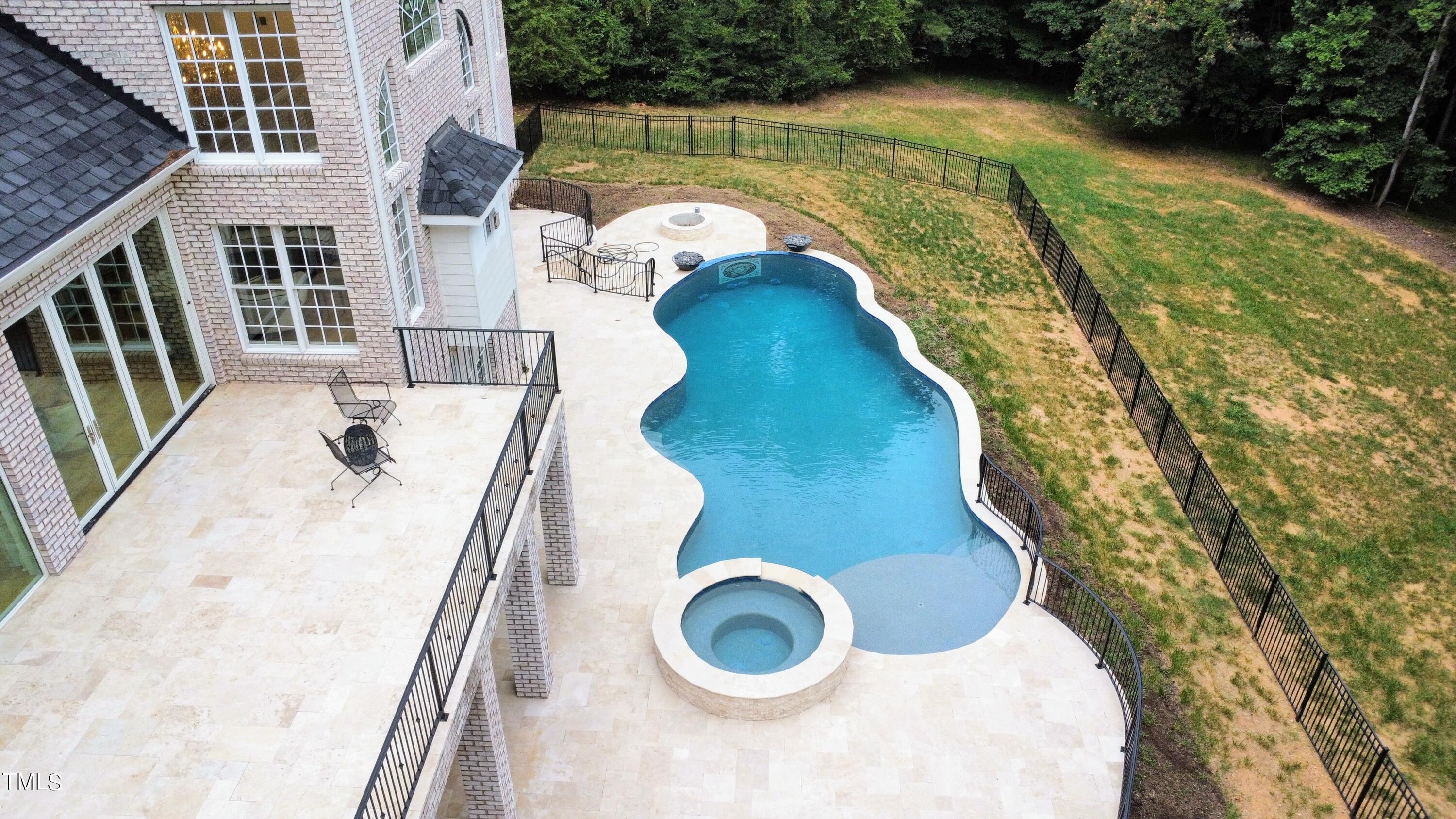 5200 Blue Stem Court Property Photo 4