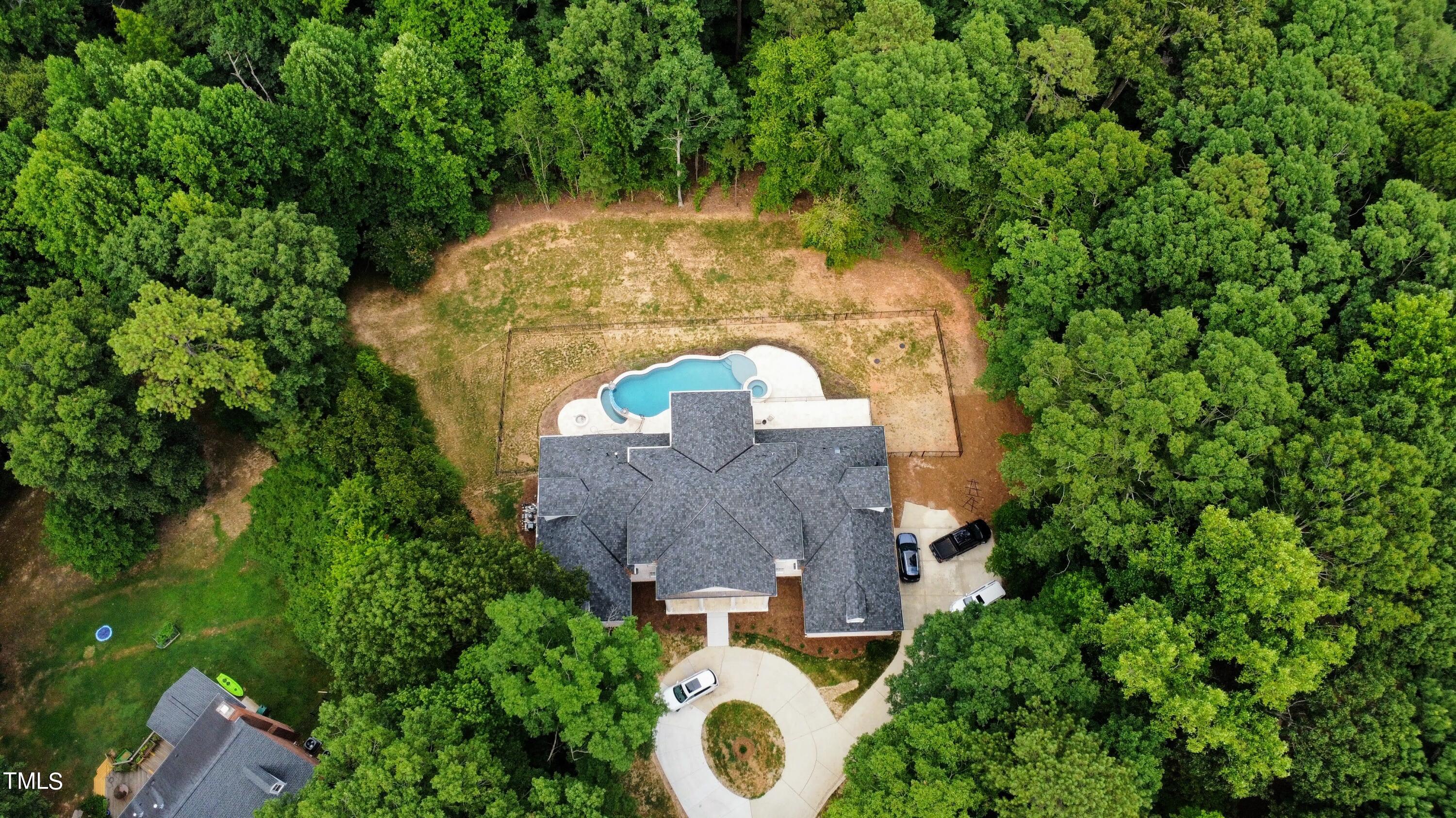 5200 Blue Stem Court Property Photo 6