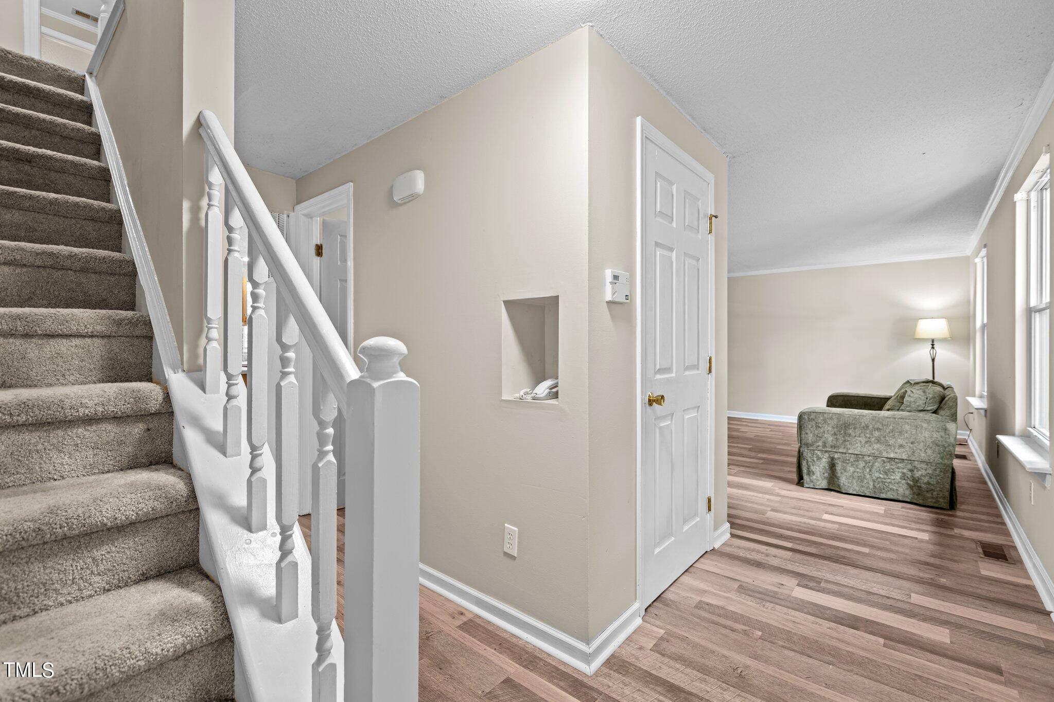 1001 Whetstone Court Property Photo 3
