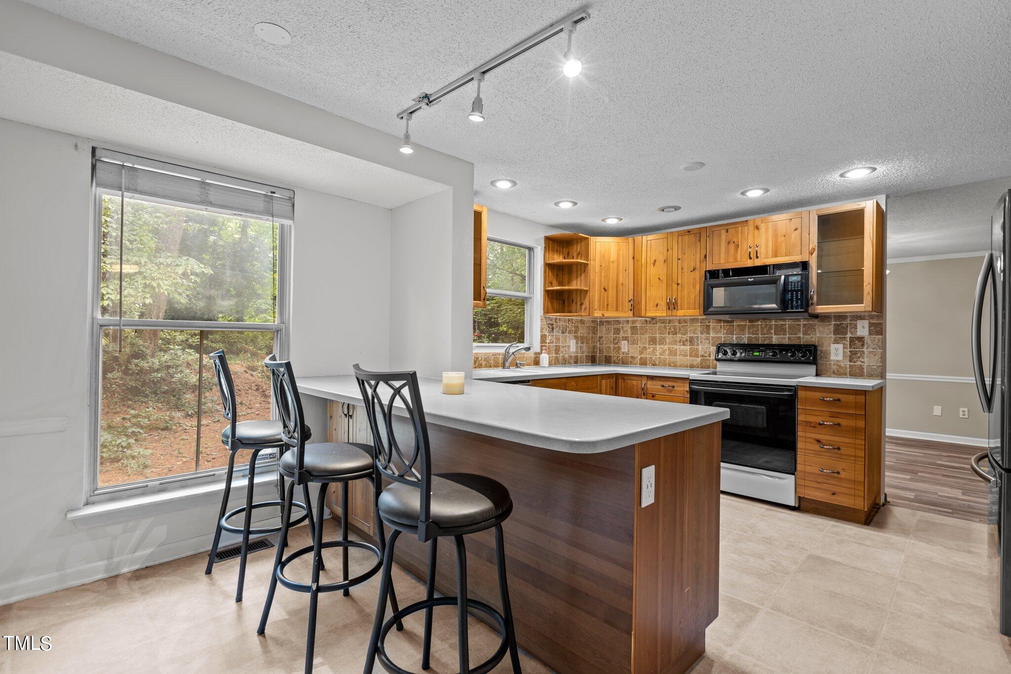 1001 Whetstone Court Property Photo 10