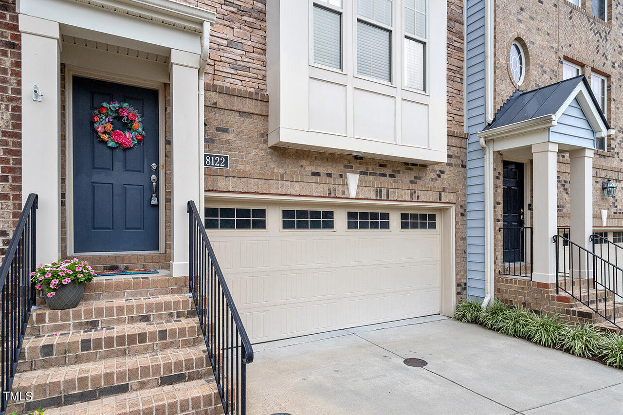8122 Primanti Boulevard Property Photo 2
