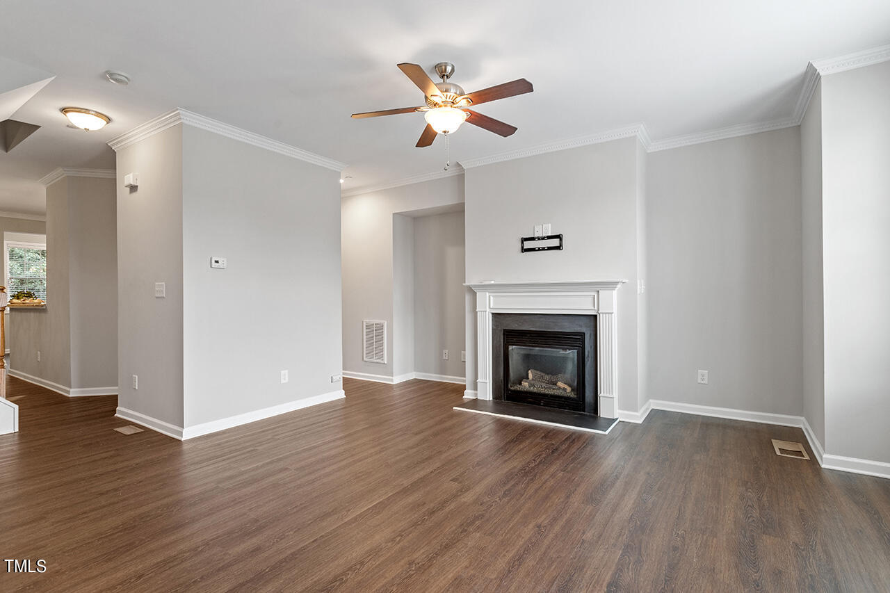 8122 Primanti Boulevard Property Photo 10
