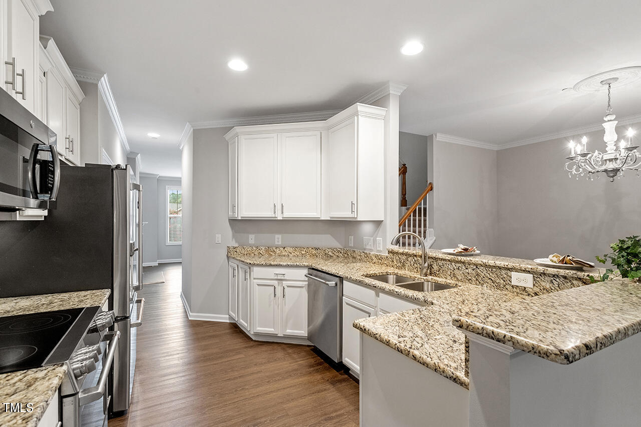 8122 Primanti Boulevard Property Photo 16