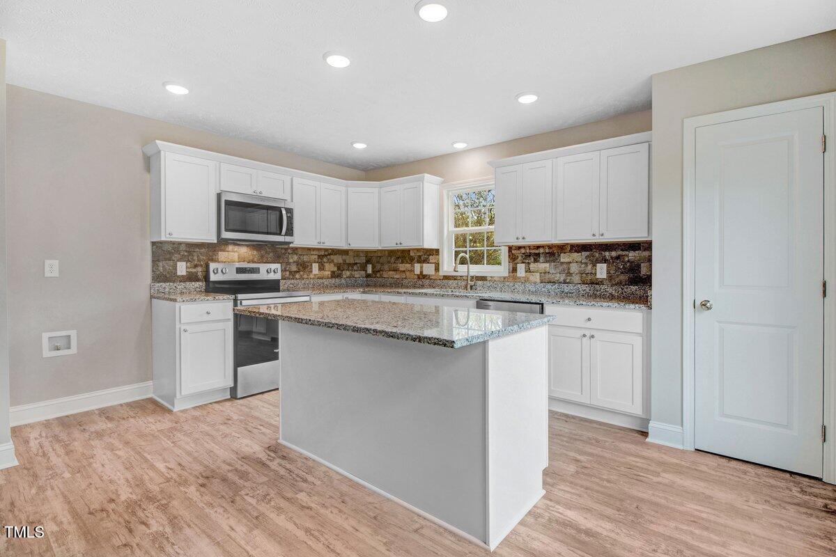 3104 Summit Road Property Photo 9