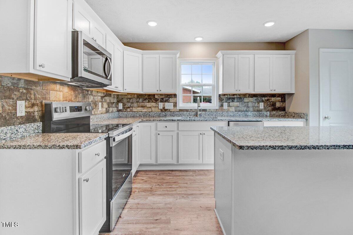 3104 Summit Road Property Photo 10