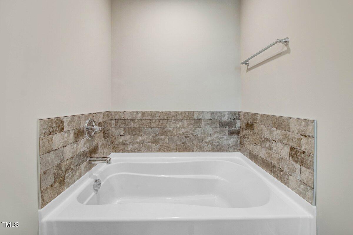 3104 Summit Road Property Photo 19