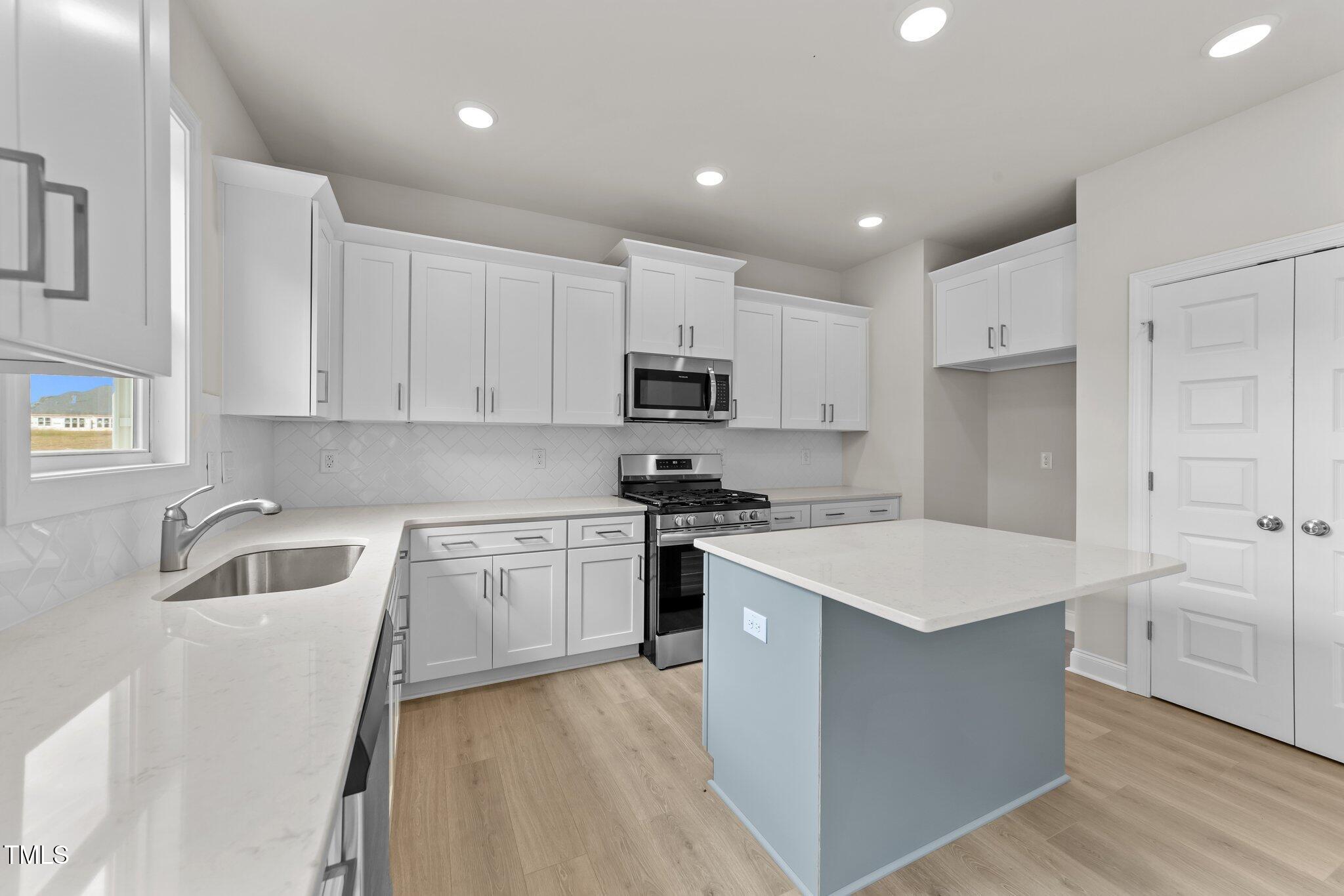 90 Merrifield Lane Property Photo 16