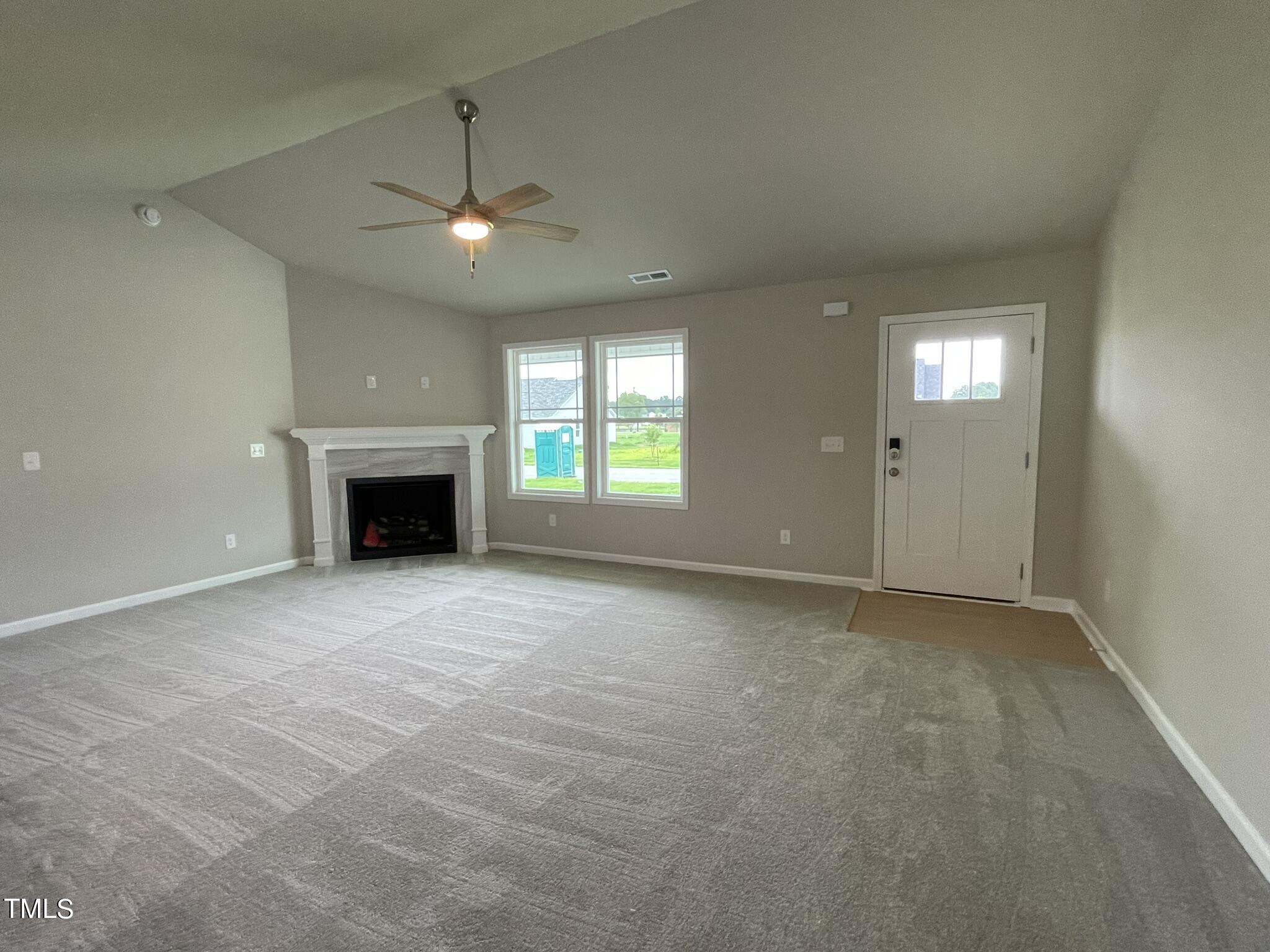 240 Lotus Avenue Property Photo 5