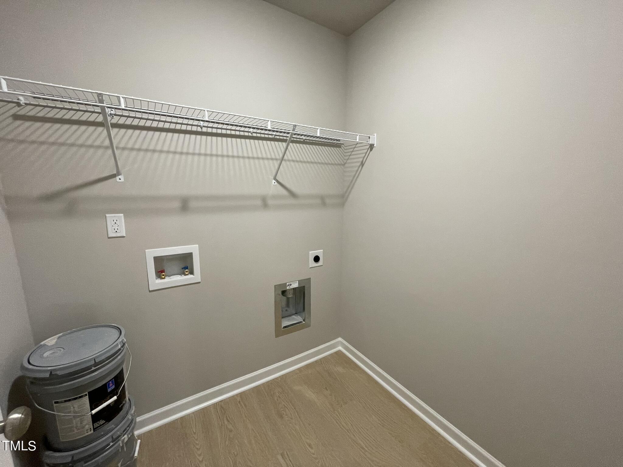 240 Lotus Avenue Property Photo 7