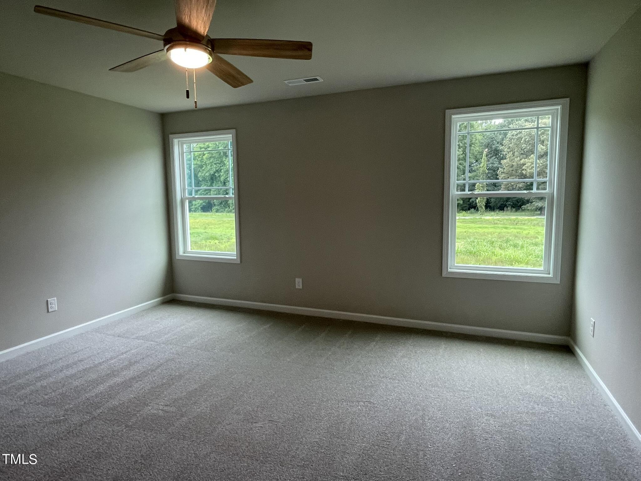 240 Lotus Avenue Property Photo 9