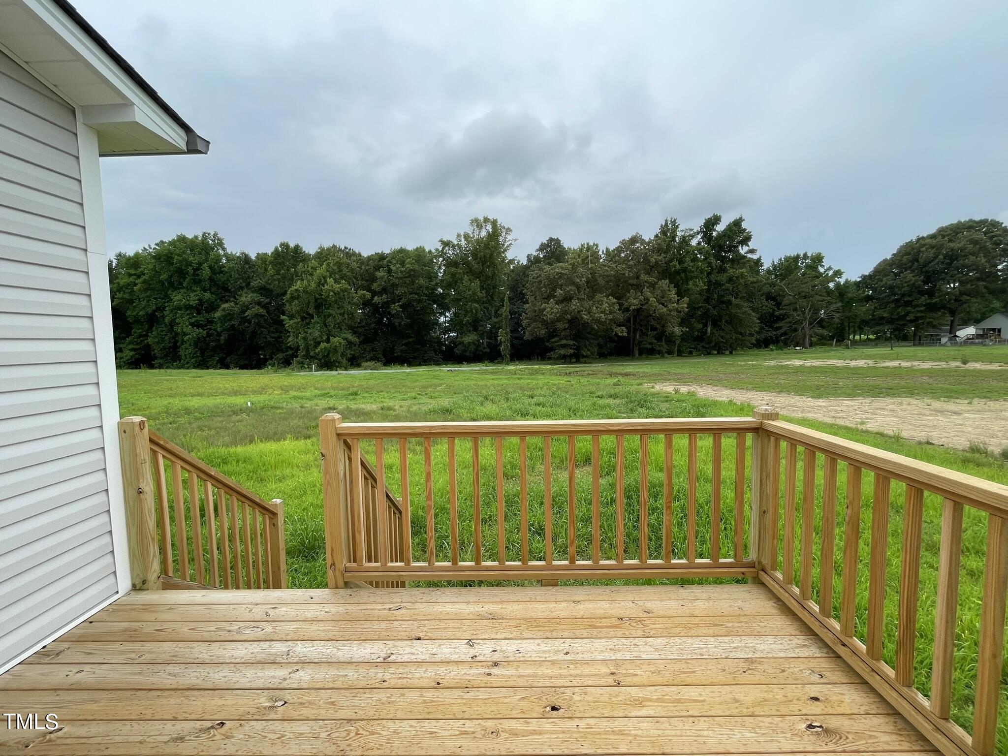 240 Lotus Avenue Property Photo 17