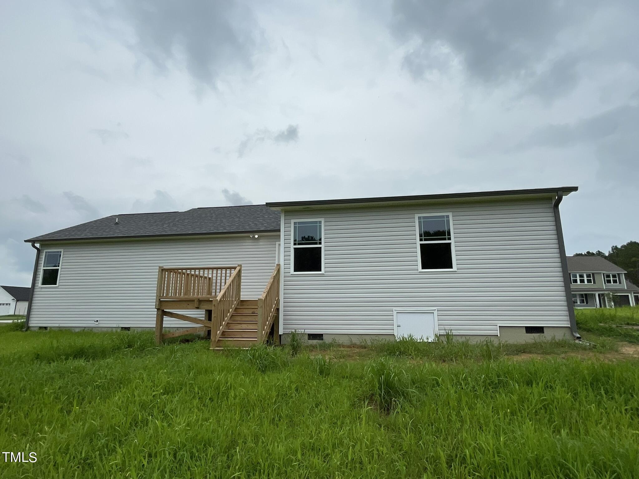 240 Lotus Avenue Property Photo 18