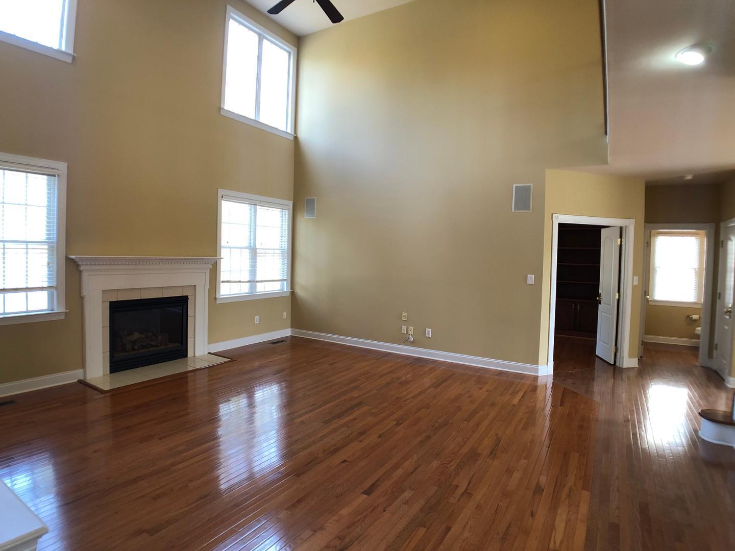 11100 Penderwood Court Property Photo 7