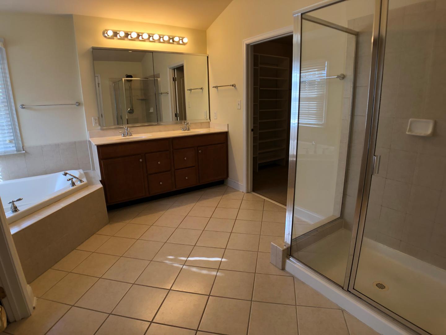 11100 Penderwood Court Property Photo 14