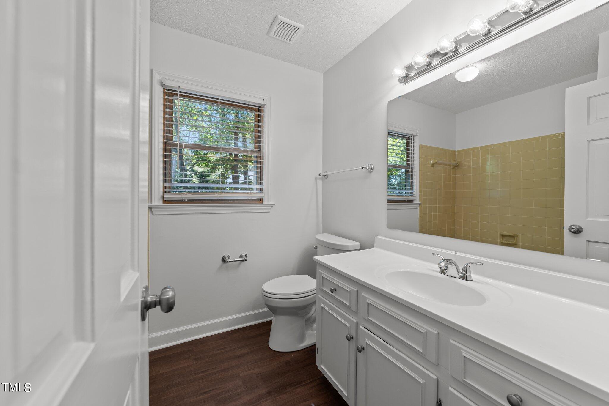 4413 Old Colony Road Property Photo 16