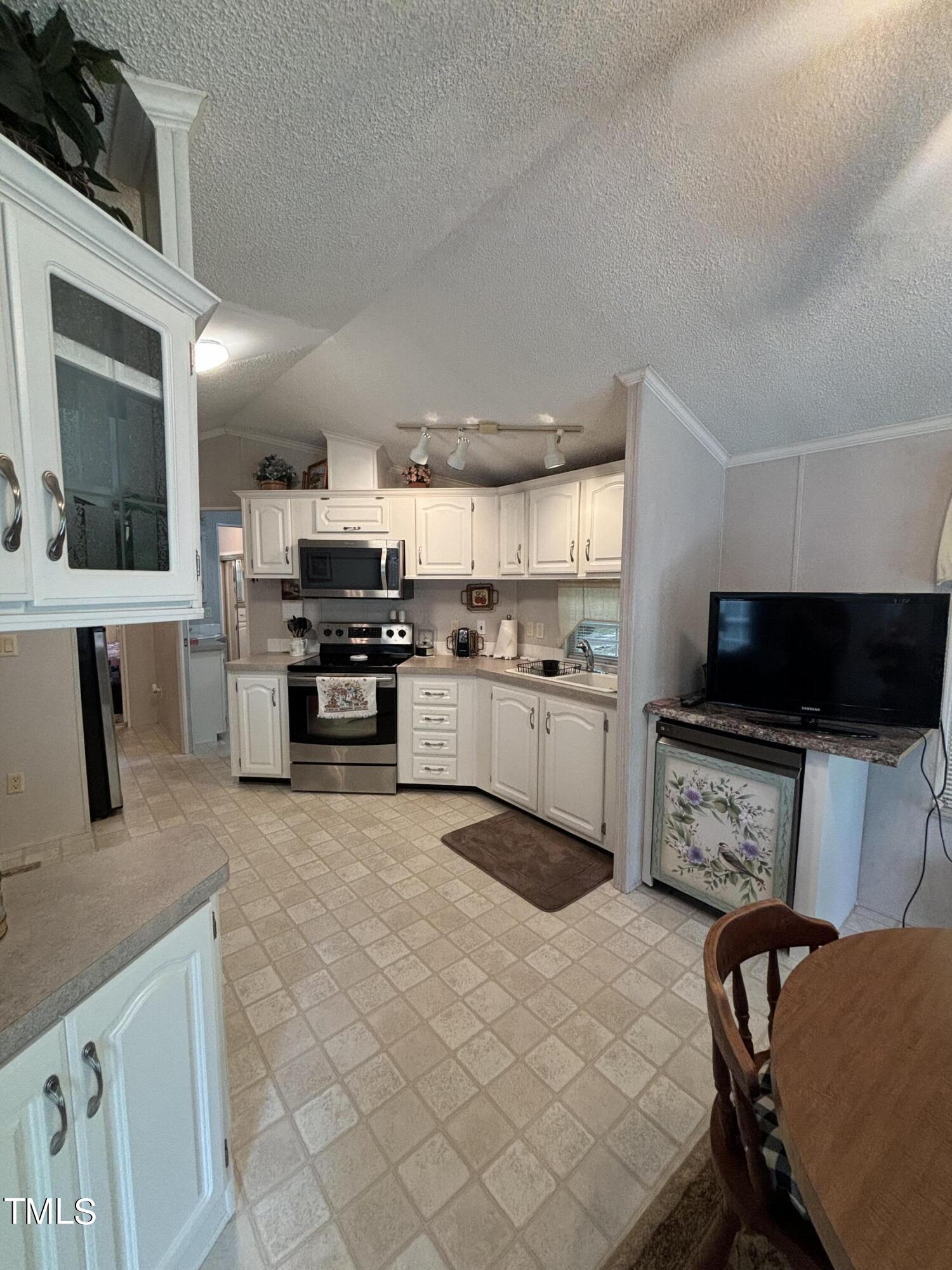 104-106 Catoose Drive Property Photo 9