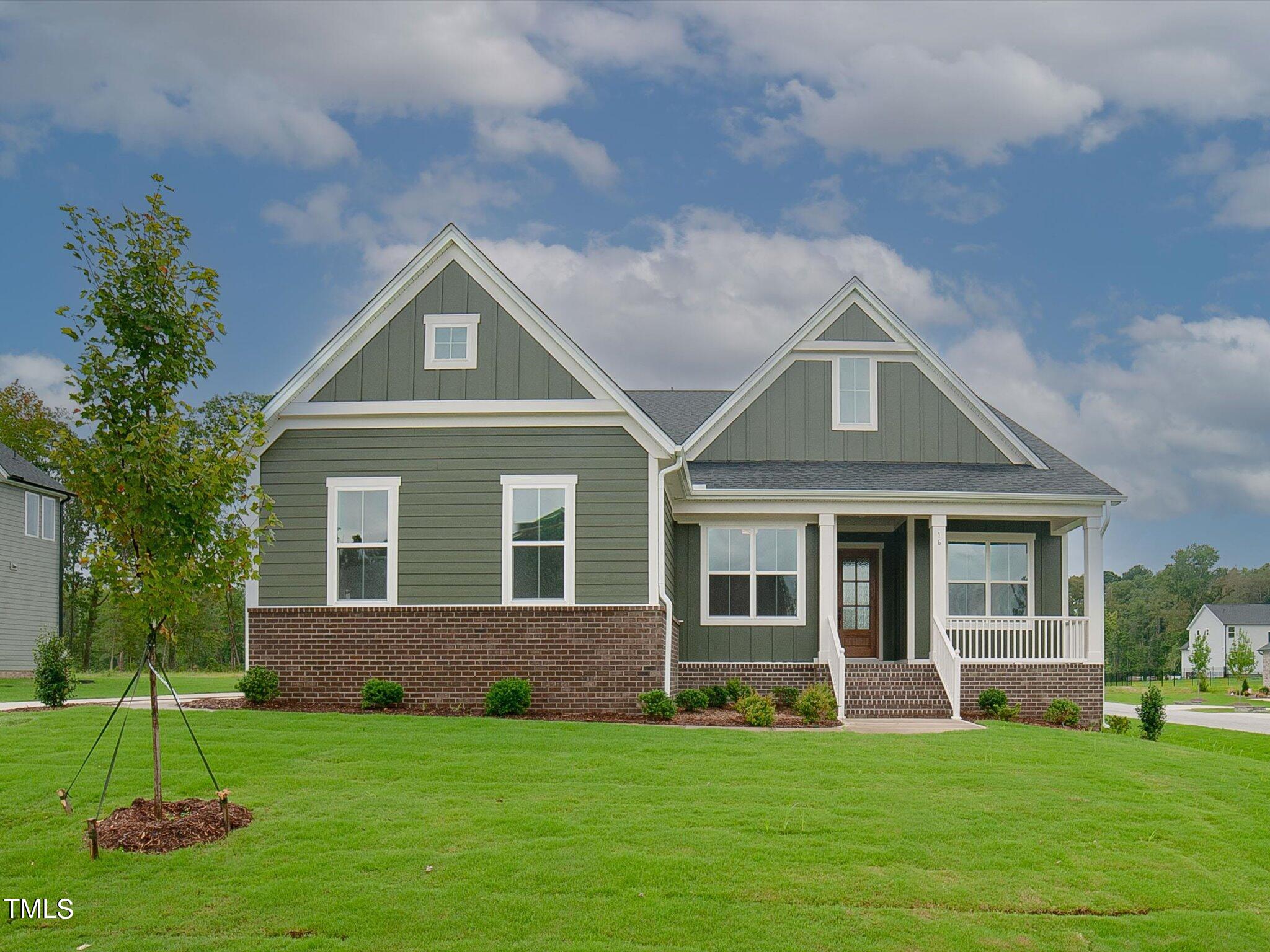 16 Autumn Breeze Court Property Photo 1