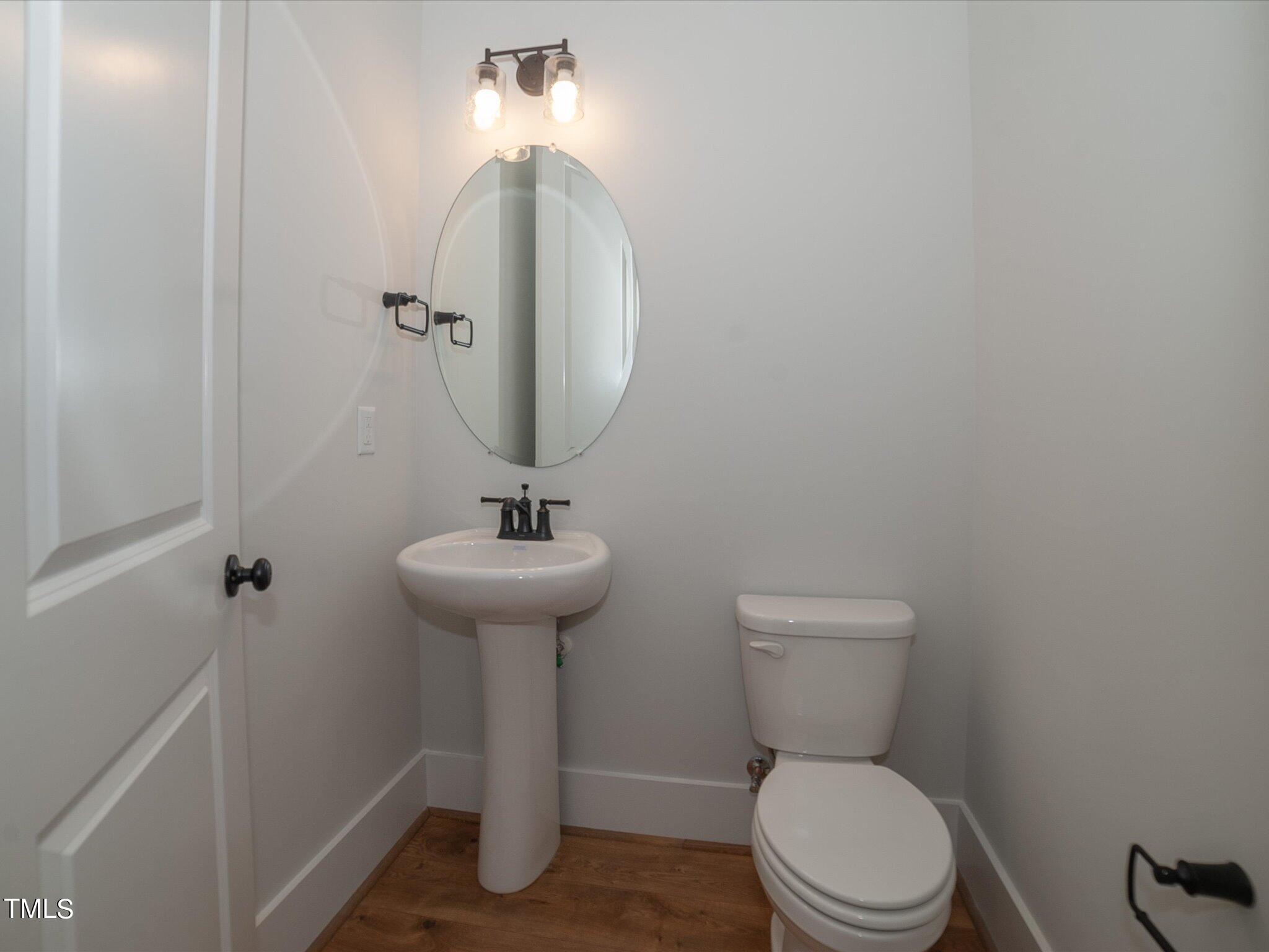 16 Autumn Breeze Court Property Photo 15
