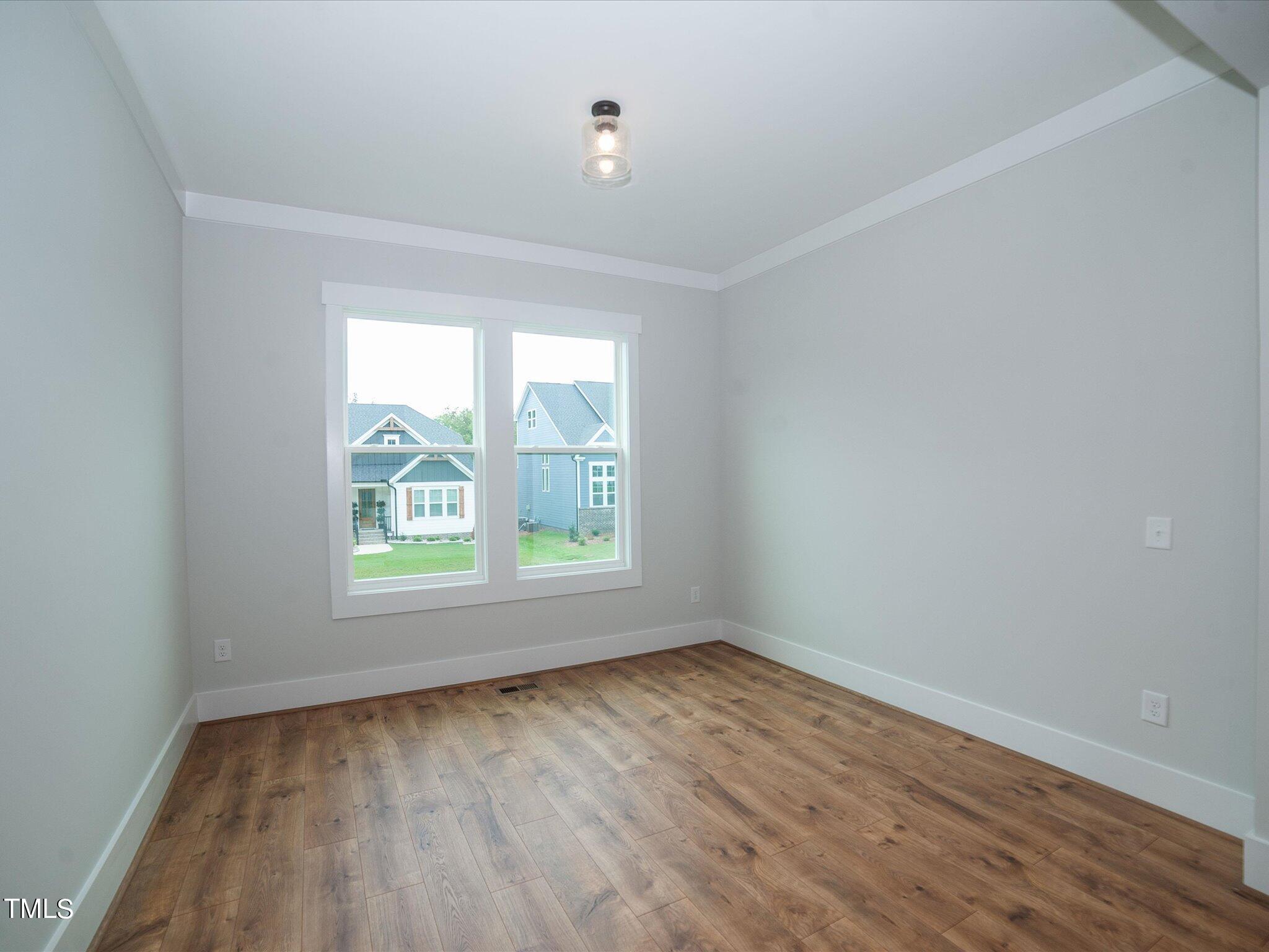 16 Autumn Breeze Court Property Photo 22