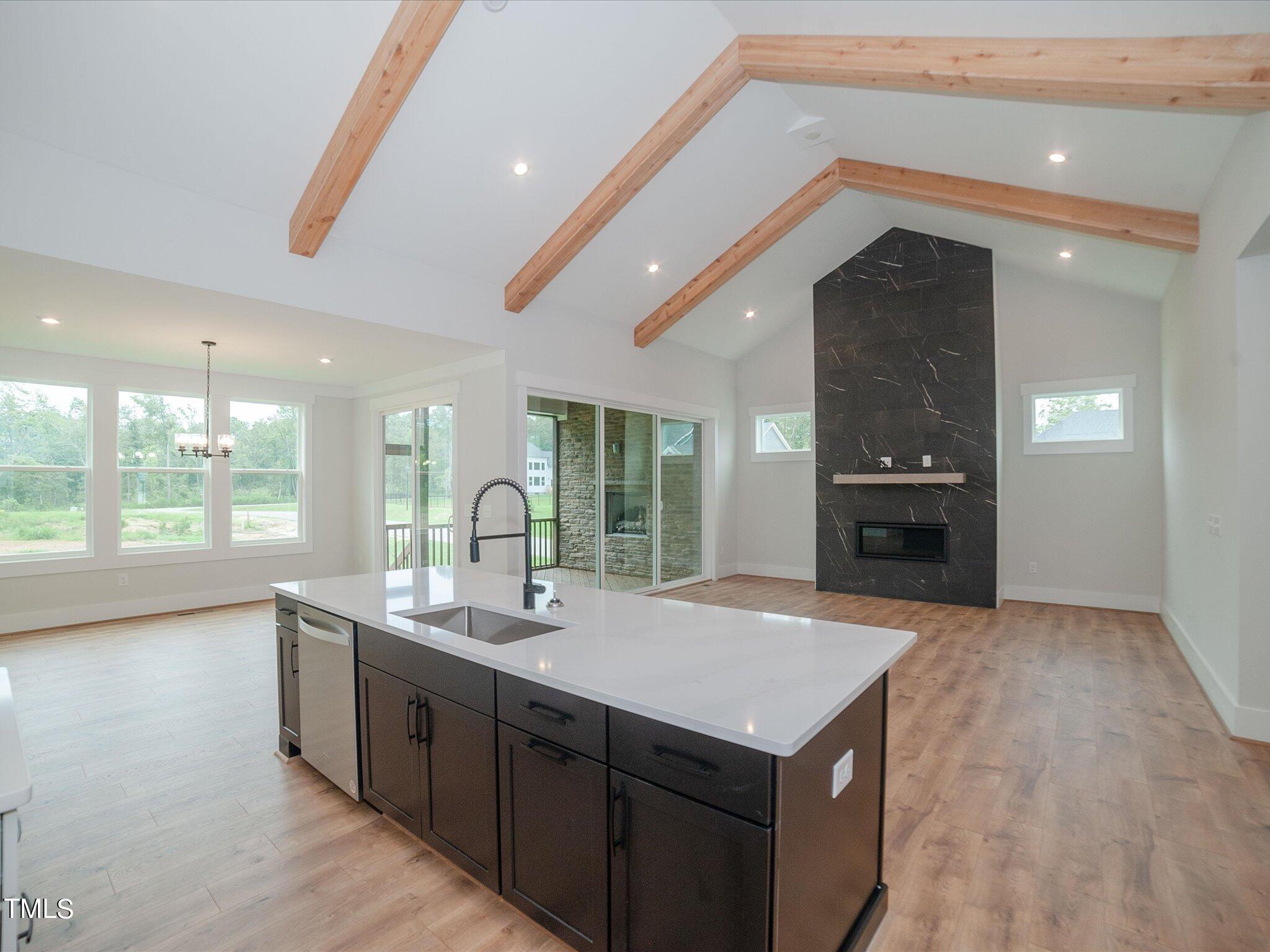 16 Autumn Breeze Court Property Photo 32