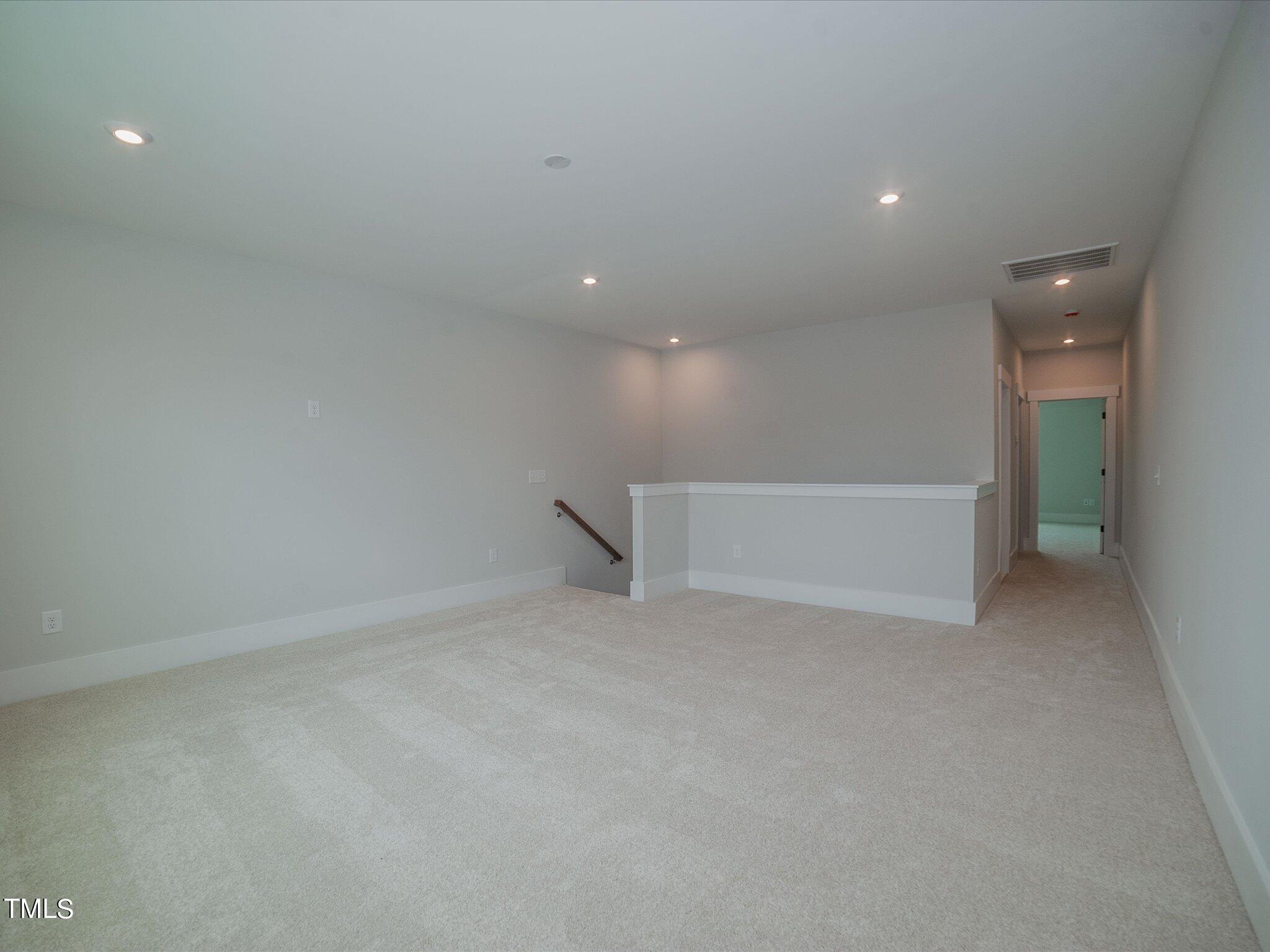 16 Autumn Breeze Court Property Photo 47
