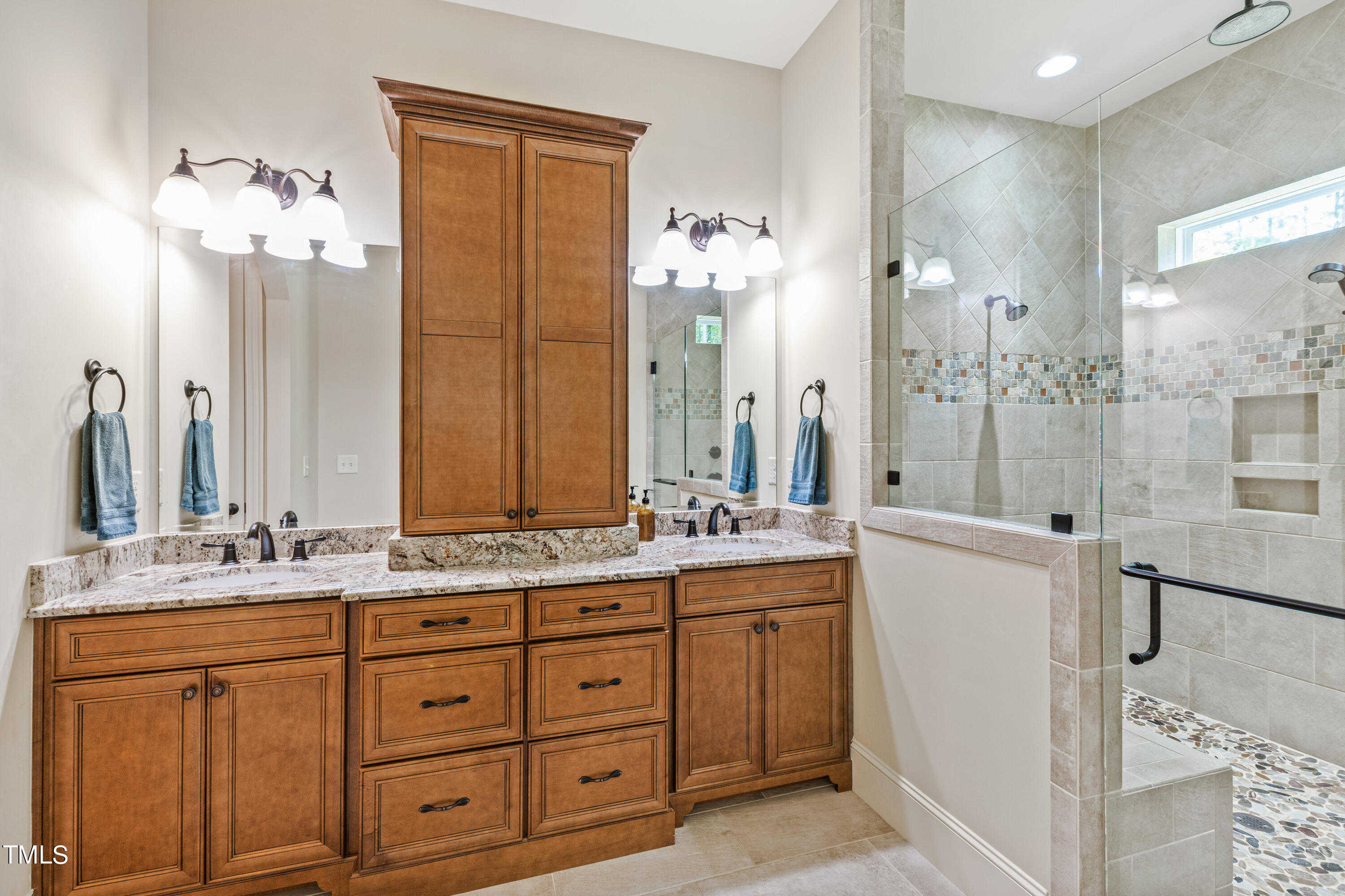 1009 Northshore Drive Property Photo 30