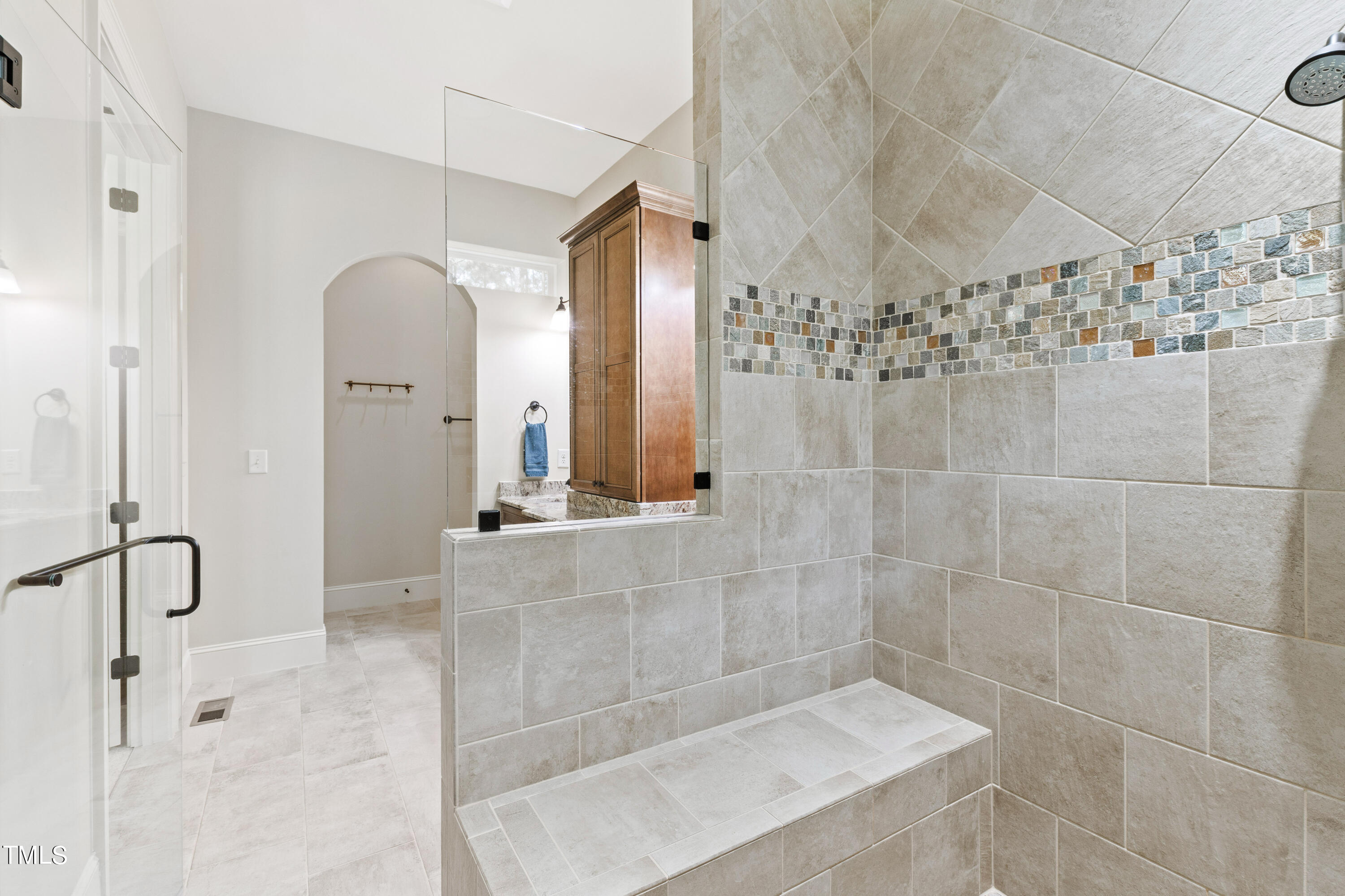 1009 Northshore Drive Property Photo 32
