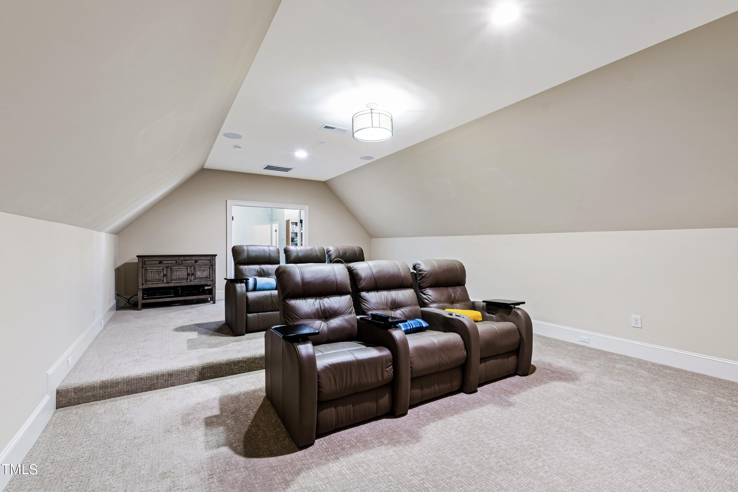 1009 Northshore Drive Property Photo 51