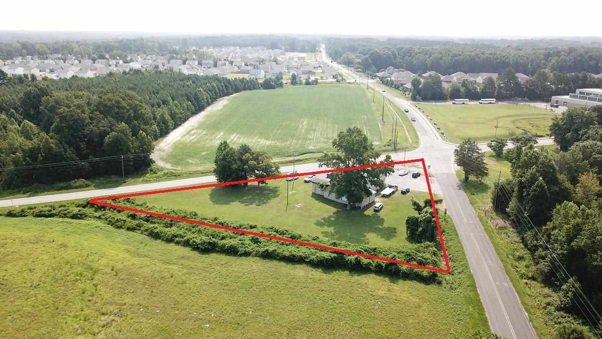 1401 Shepard School Road Property Photo 3