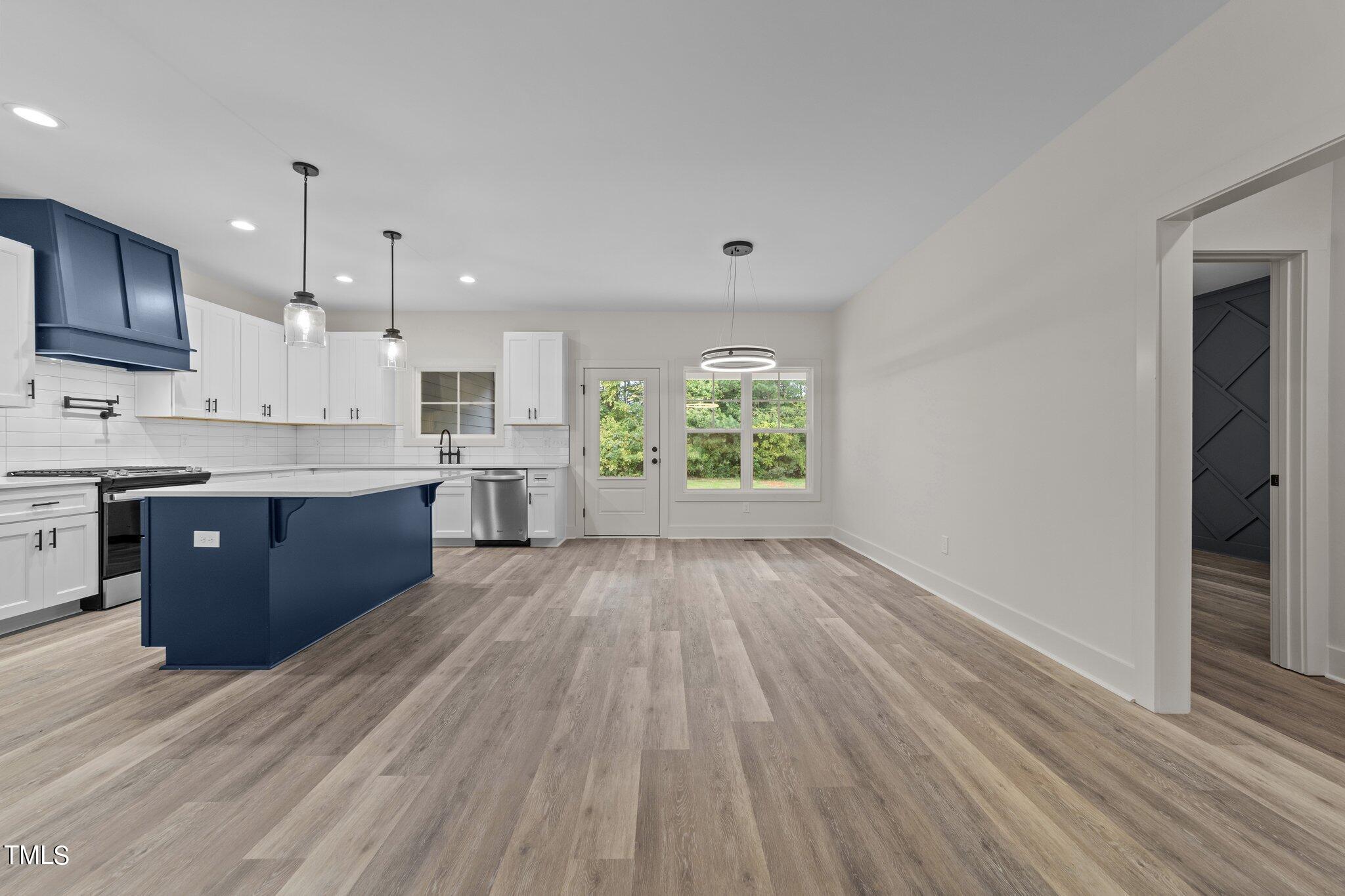 4037 Mebane Oaks Road Property Photo 4