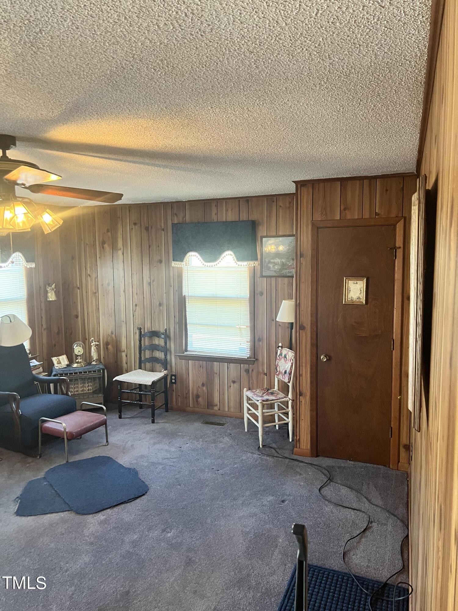 901 Oliver Street Property Photo 21