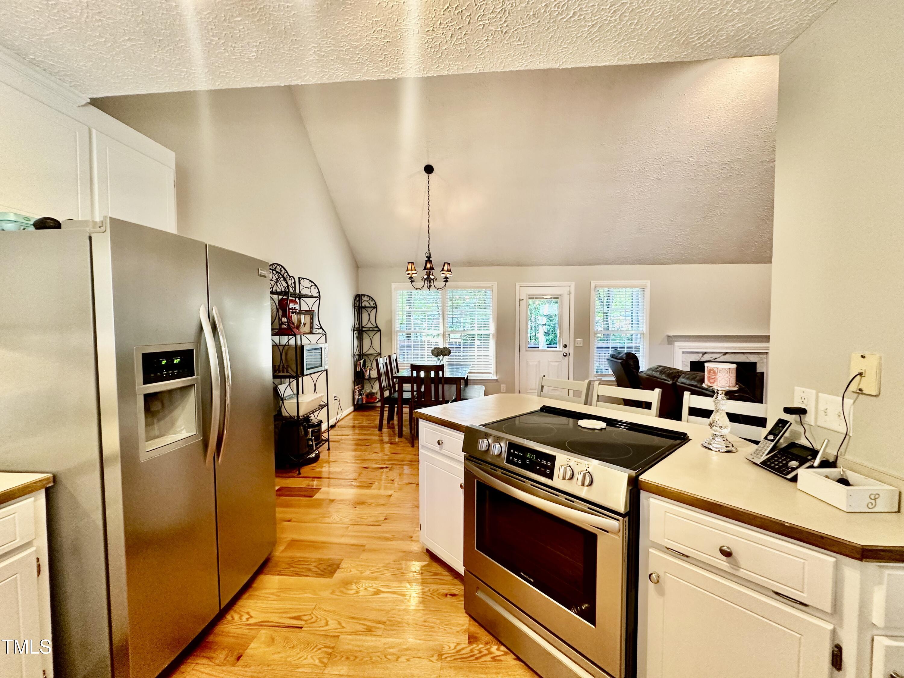 30 Granite Drive Property Photo 5