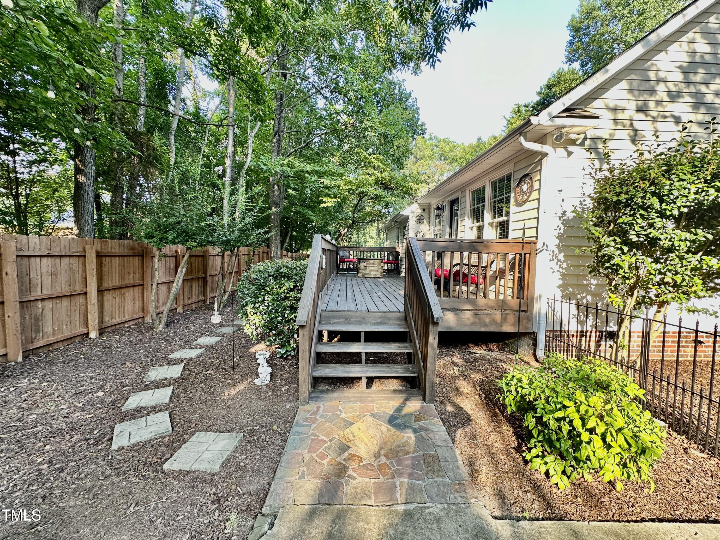 30 Granite Drive Property Photo 28