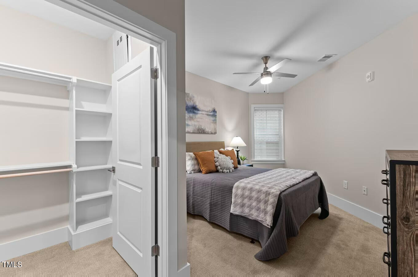 1001 Mulford Court # A2 Property Photo 6