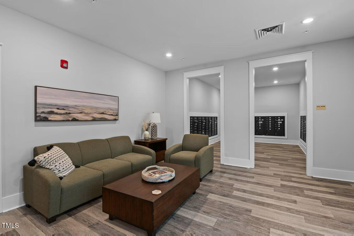1001 Mulford Court # A2 Property Photo 10