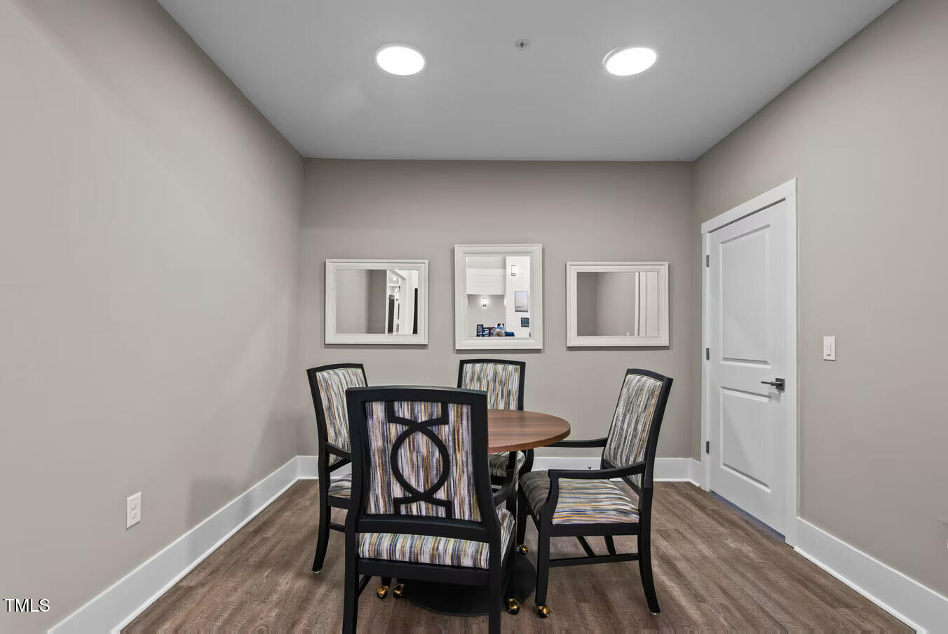 1001 Mulford Court # A2 Property Photo 18
