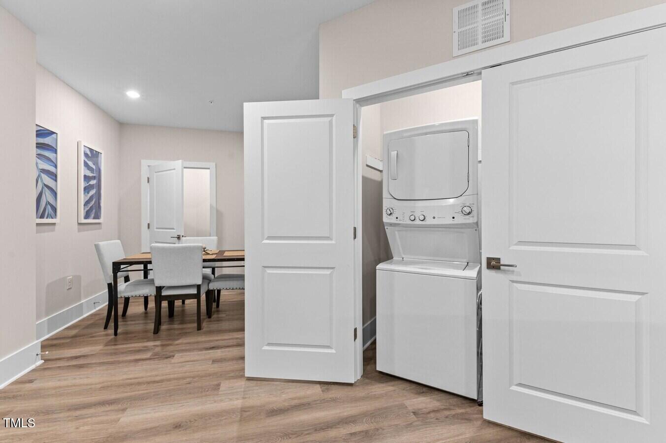 1001 Mulford Court # A2 Property Photo 24