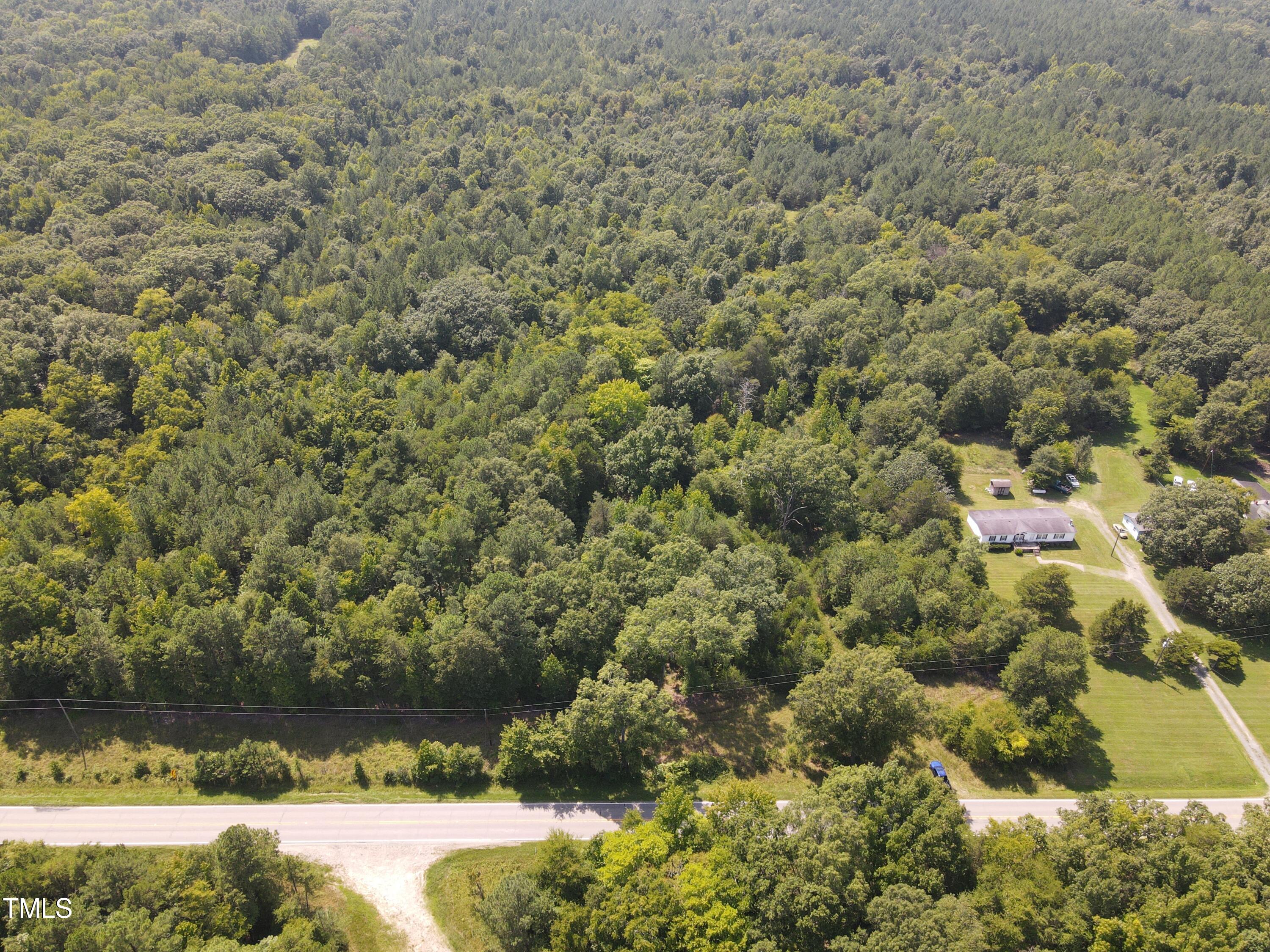 9171 Us Hwy 15 Property Photo 3