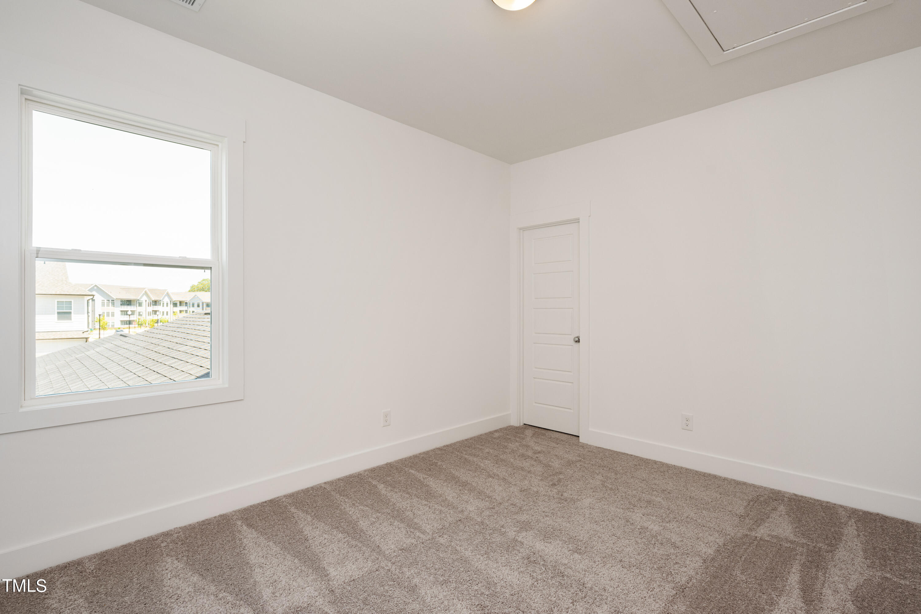 928 Arcadia Hill Street # 0131 Property Photo 21